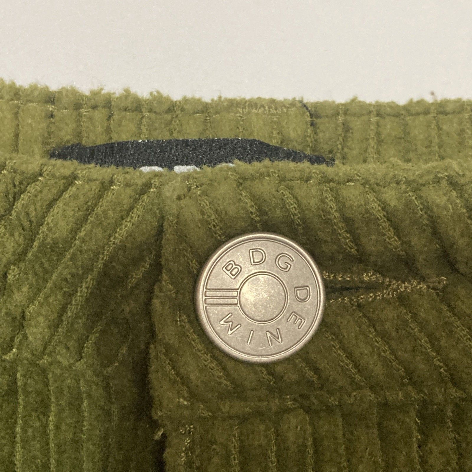 Bdg BDG Green Corduroy Mini Raw Hem Skirt Womens Medium Size 30" / US 8 / IT 44 - 4 Thumbnail