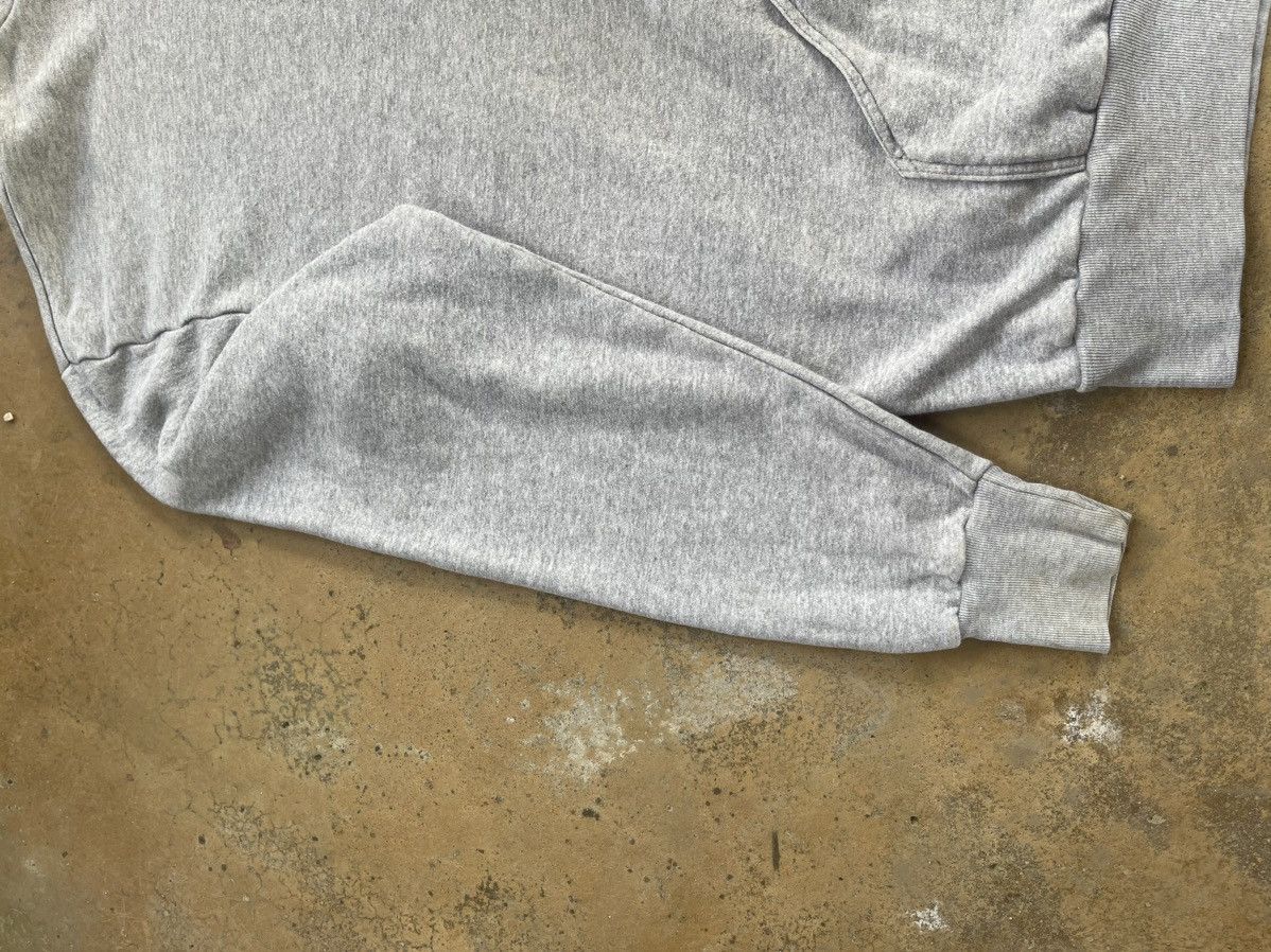 Levi's Vintage 1998 Levi’s Gray Hoodie – Made in Japan – Size L Size US L / EU 52-54 / 3 - 6 Thumbnail