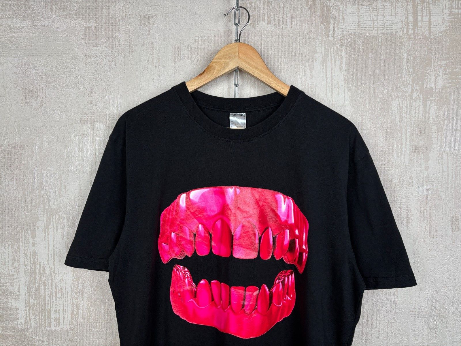 Ikea IKEA Giltig Katie Teeth 3D Print T-shirt Size L Size US L / EU 52-54 / 3 - 3 Thumbnail