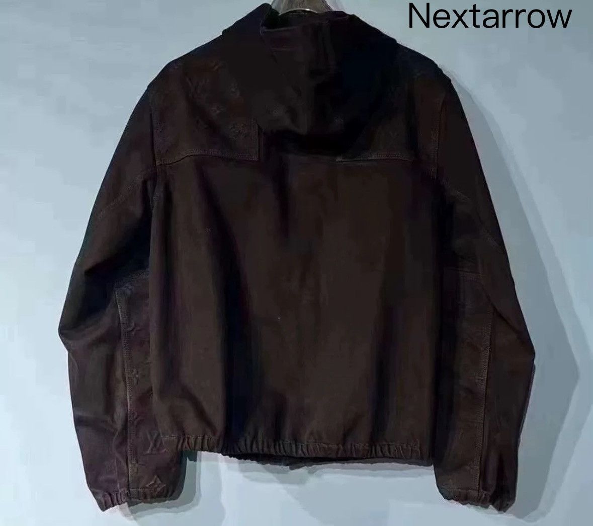 Louis Vuitton Louis Vuitton's latest black logging full print logo jacket Size US M / EU 48-50 / 2 - 2 Thumbnail