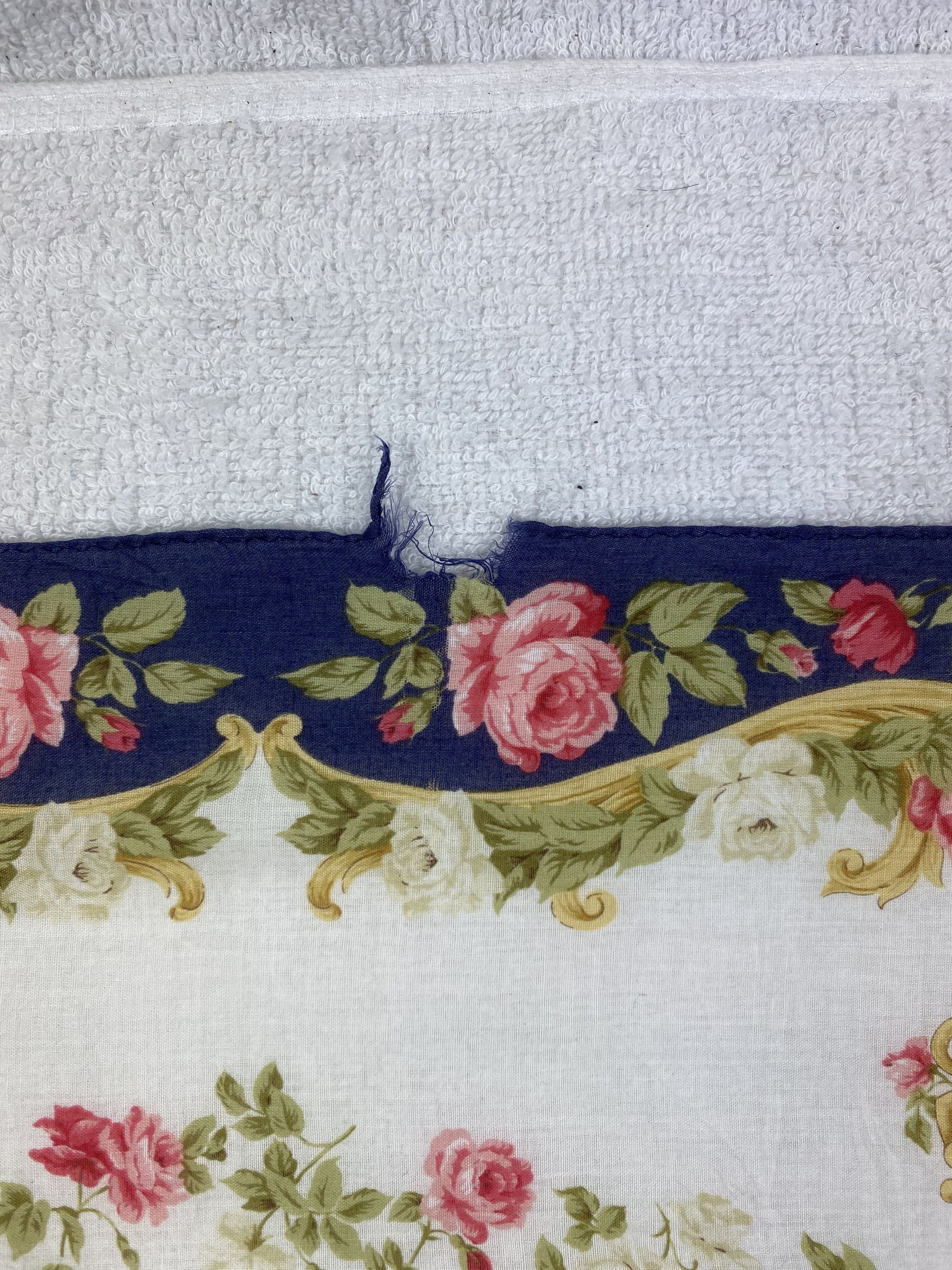 Vintage Christian DIor Handkerchief / Bandana / Neckerchief Size ONE SIZE - 6 Thumbnail