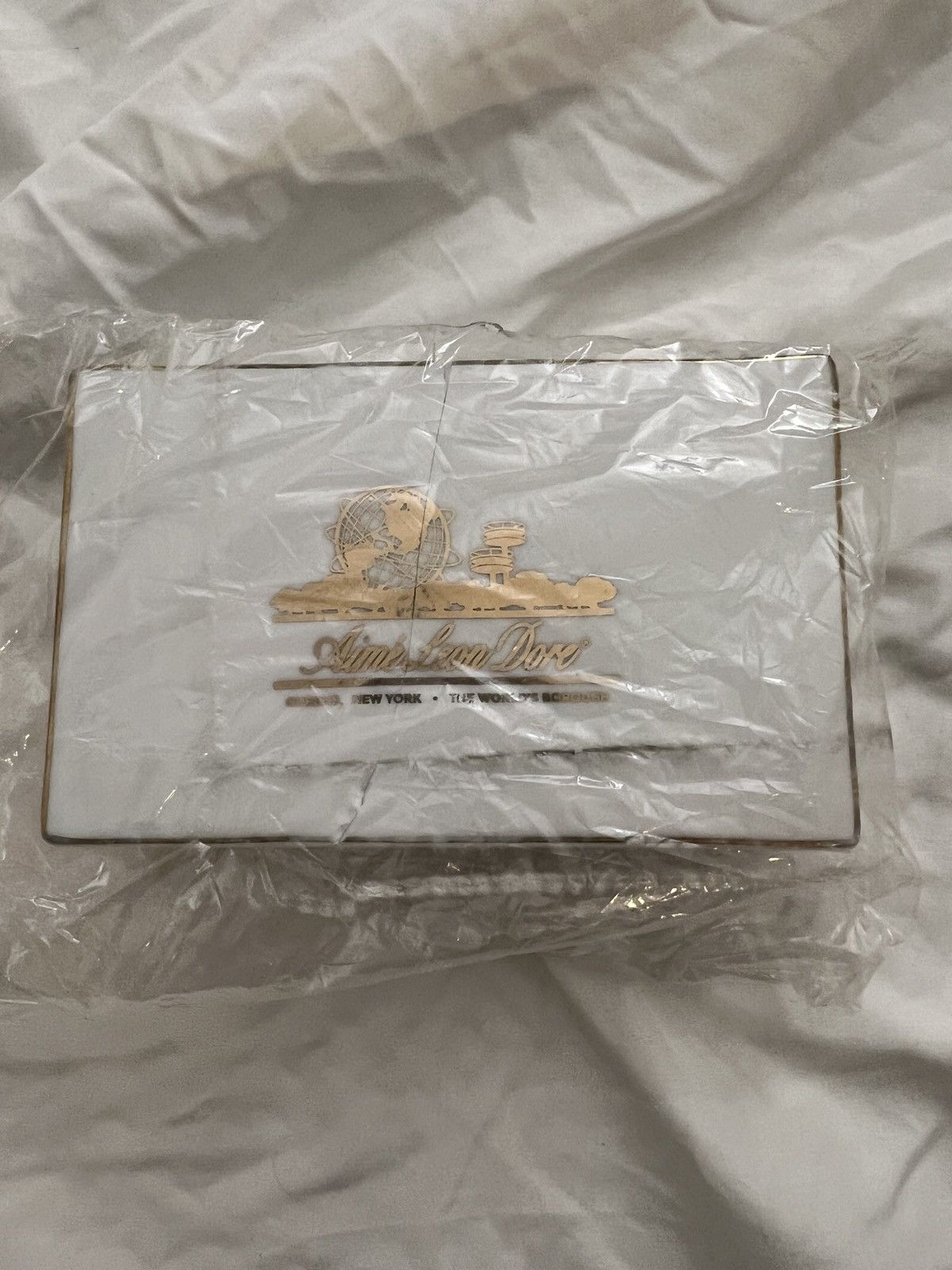 Aime Leon Dore NEW Aime Leon Dore Unisphere Stash Porcelain Box *damaged* Size ONE SIZE - 1 Thumbnail