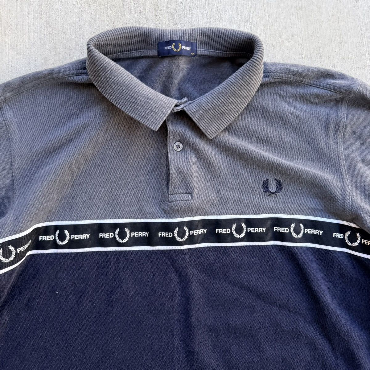 Fred Perry Fred Perry Polo Shirt Men Size 2XL Spell Out Color Block Size US XXL / EU 58 / 5 - 2 Thumbnail