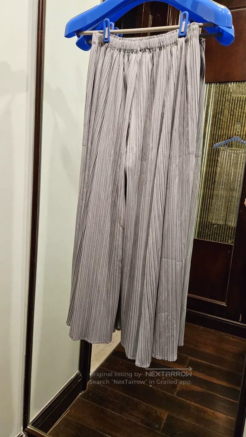 Issey Miyake size:3 Light Gray Wide-leg Trousers