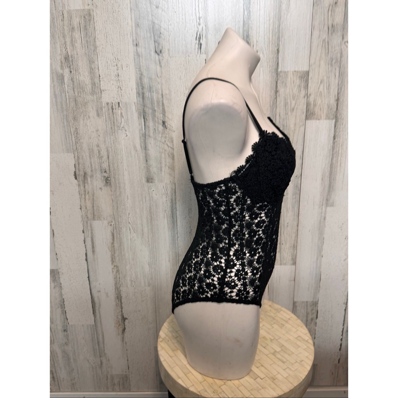 H&M H&M Black Lace Bodysuit Women’s Size M Size M / US 6-8 / IT 42-44 - 4 Thumbnail