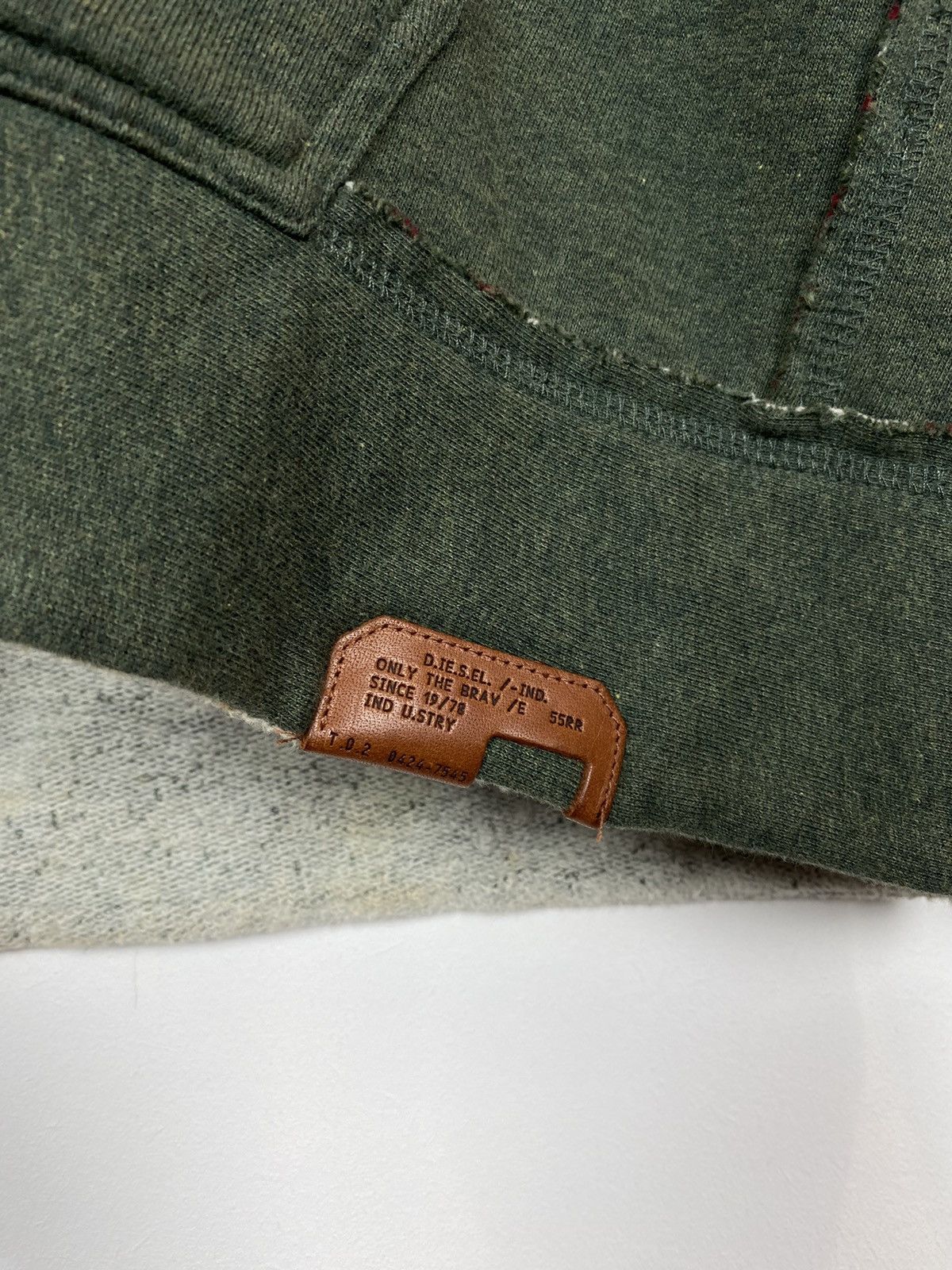 Diesel Vintage Diesel Full Zip Long Sleeve Hoodie Size XL Top Green Size US XL / EU 56 / 4 - 3 Thumbnail