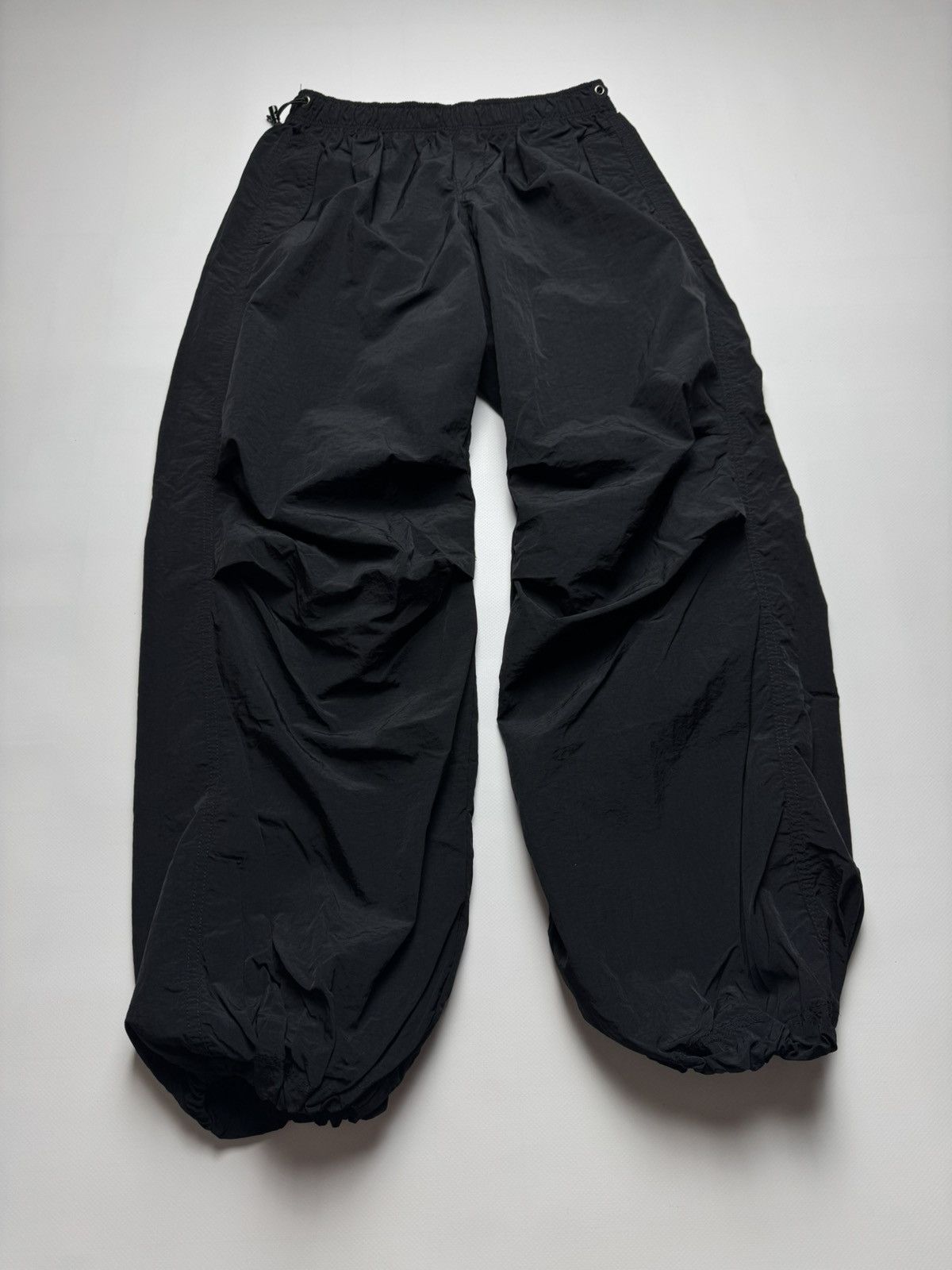 Bershka Bershka Black Parachute Pants Size US 26 / EU 42 - 4 Thumbnail