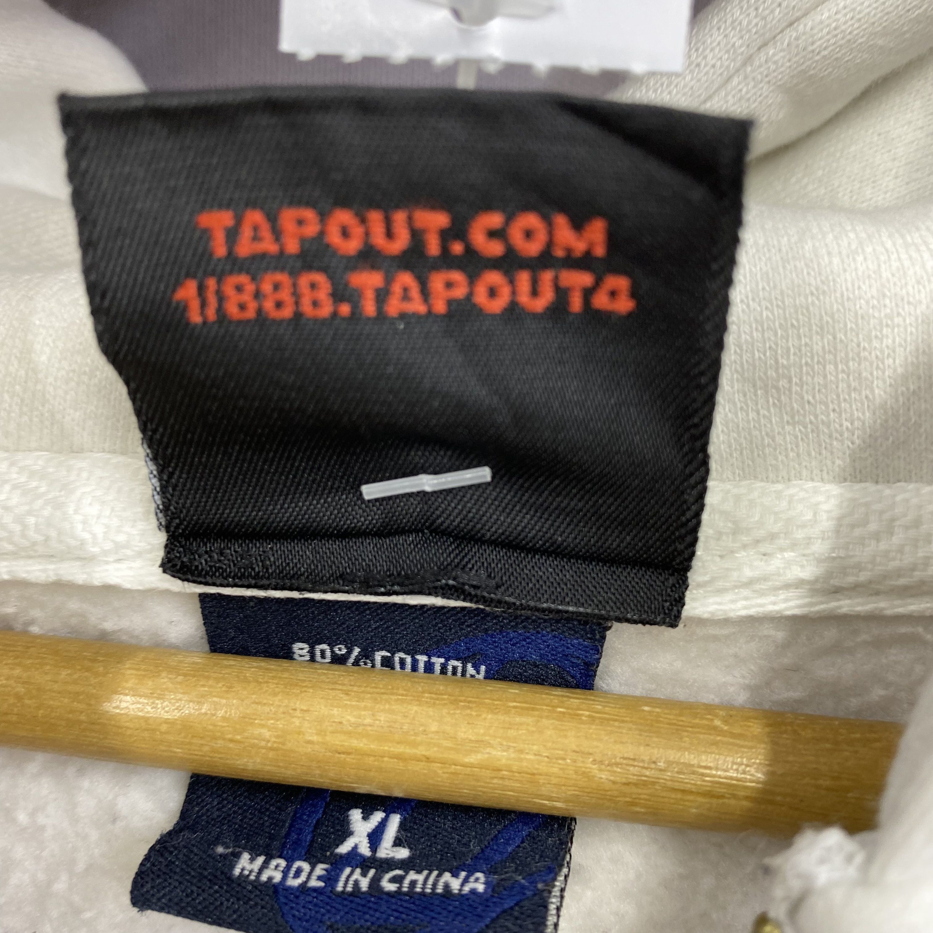 Tapout Vintage Tapout Sweater Streetwear Hoodie Sweatshirt Size US L / EU 52-54 / 3 - 10 Thumbnail