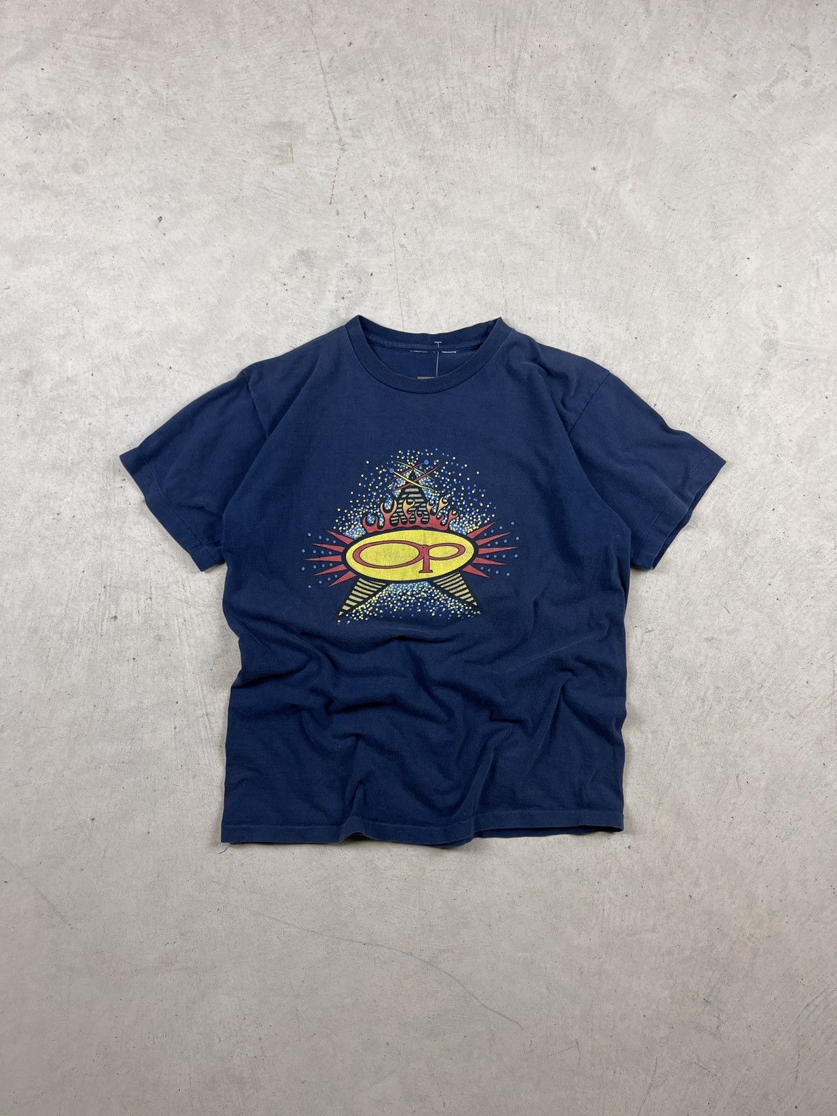 Ocean Pacific × Vintage 1990s Ocean Pacific ‘Illuminati Style’ Tee Size US M / EU 48-50 / 2 - 1 Thumbnail