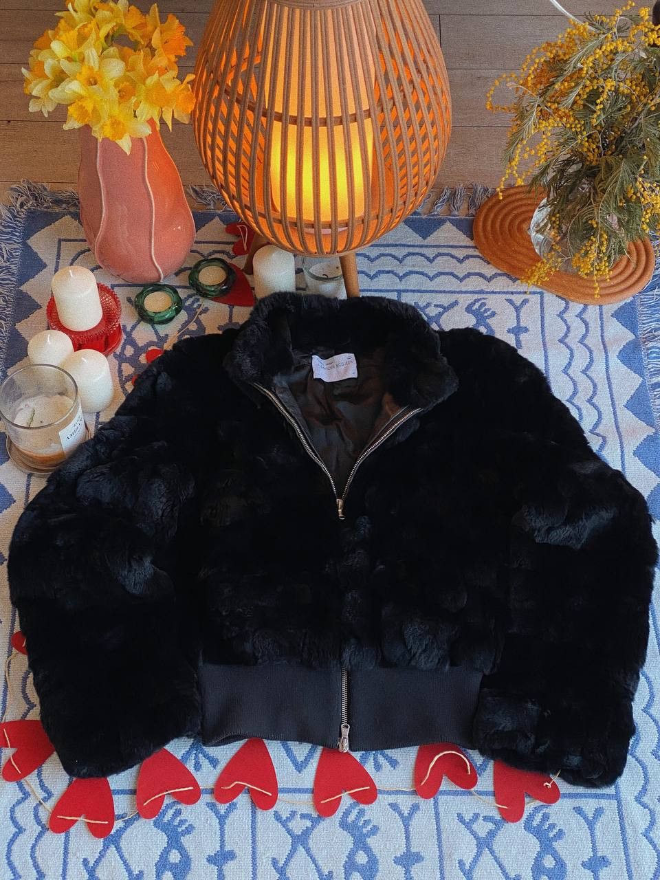 Alexander McQueen Alexander McQueen Short Fur Coat Black Vera Pelle Size M / US 6-8 / IT 42-44 - 1 Thumbnail