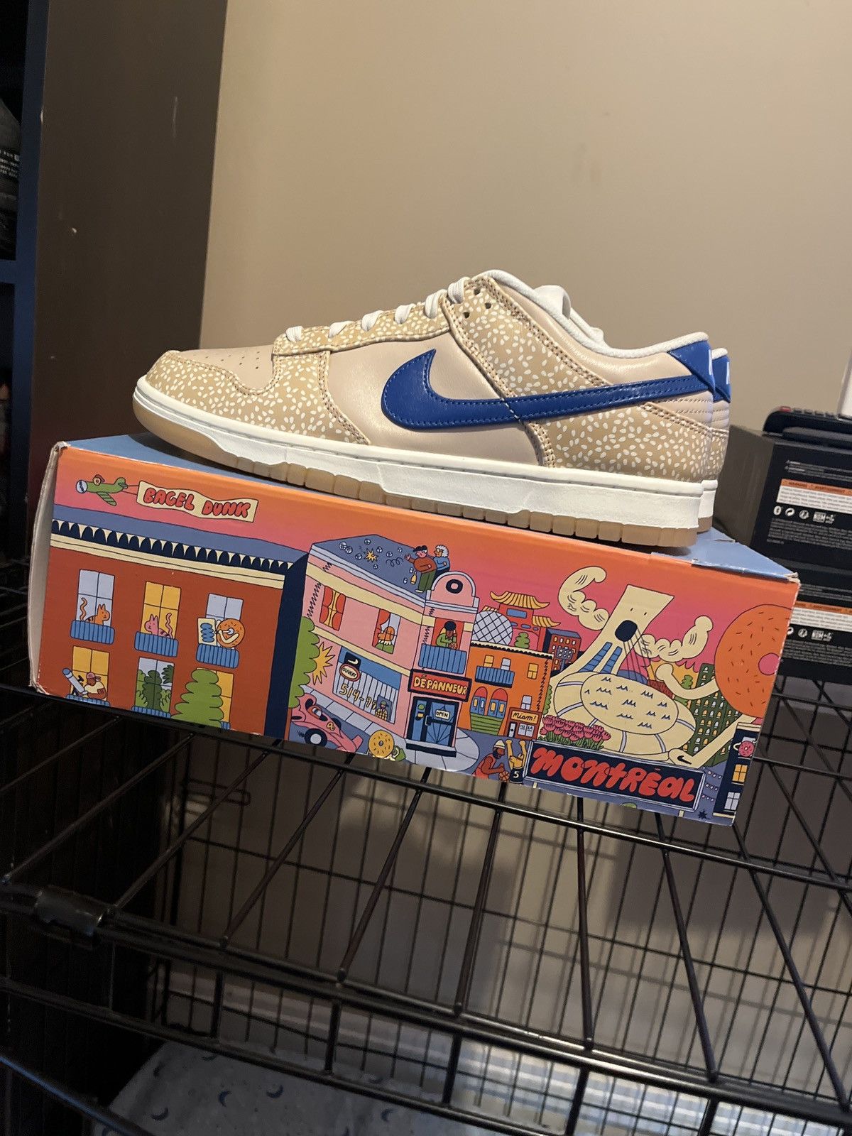 Montreal Bagel Dunks (special box)