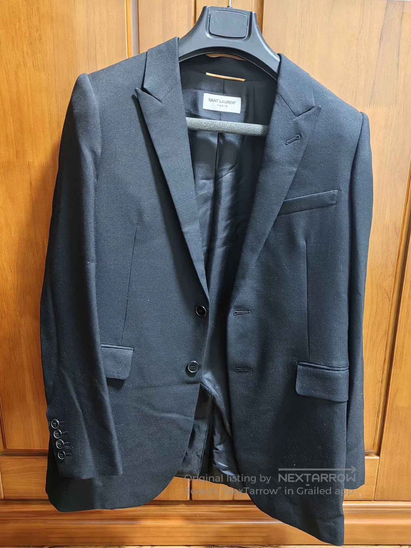 Saint Laurent Paris Saint Laurent Black Smoking Blazer. Size XS / US 0-2 / IT 36-38 - 1 Thumbnail