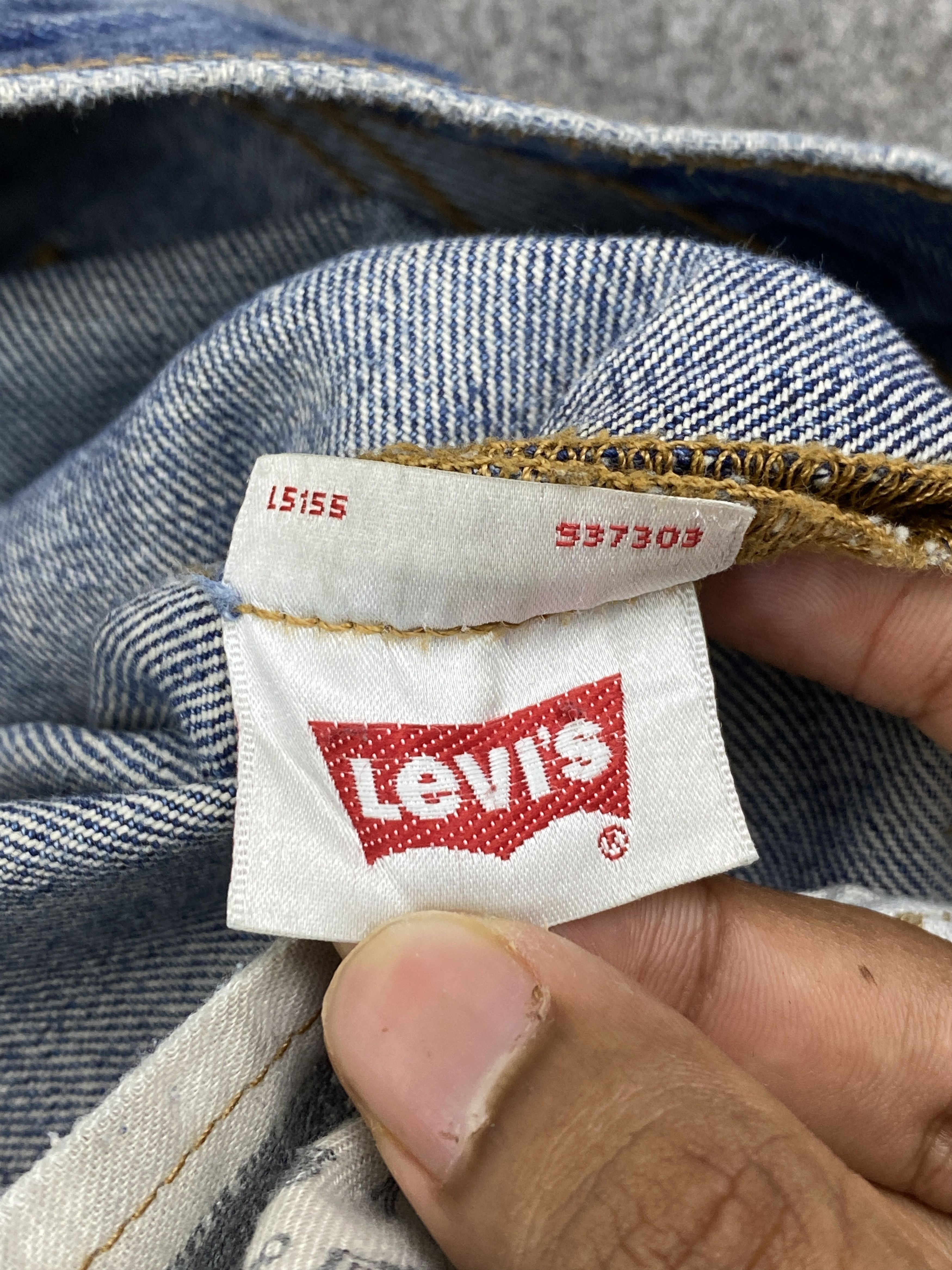 Levi's Distressed Vintage Levis 501 Faded Blue Jeans DP2809 Size US 36 / EU 52 - 9 Thumbnail