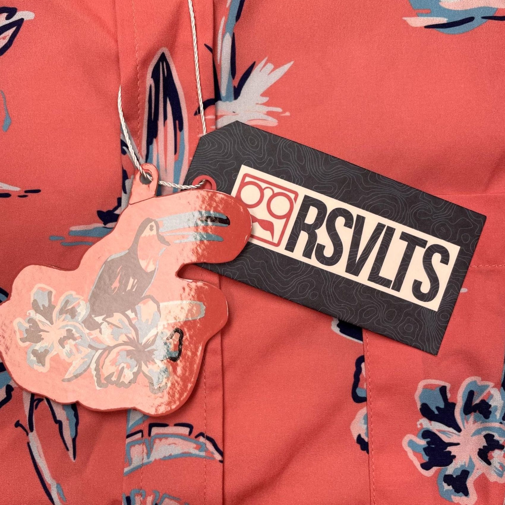 Vintage RSVLTS Shirt Mens XL Pink Toucans Are Better Than One Short Sleeve Button-Up Size US XL / EU 56 / 4 - 2 Thumbnail