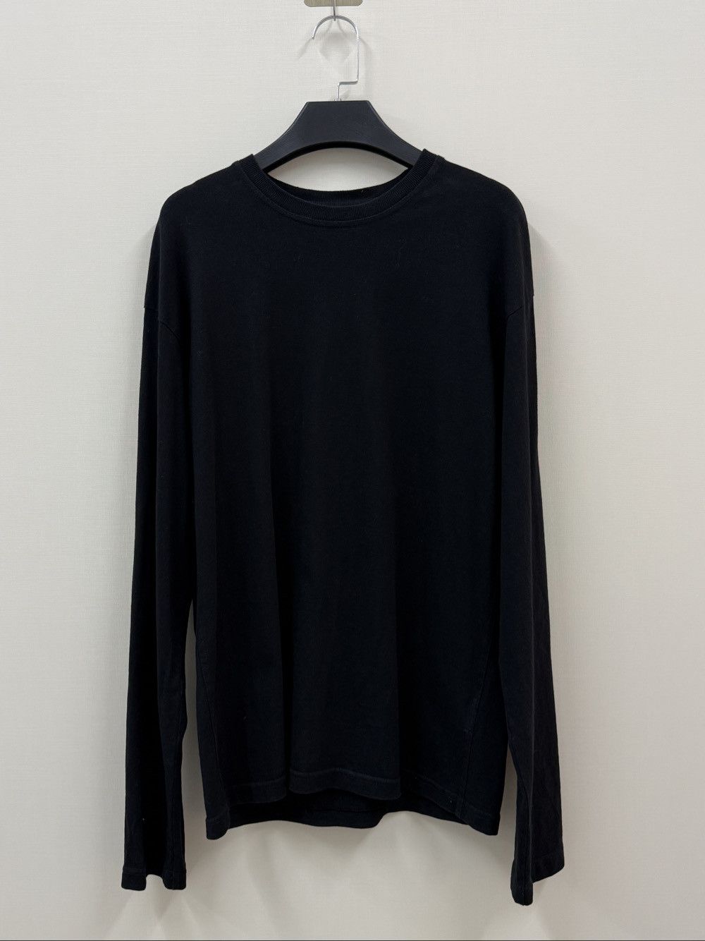 Bottega Veneta Bottega Veneta Solid Long Sleeve T-Shirt Size M Size US M / EU 48-50 / 2 - 1 Thumbnail