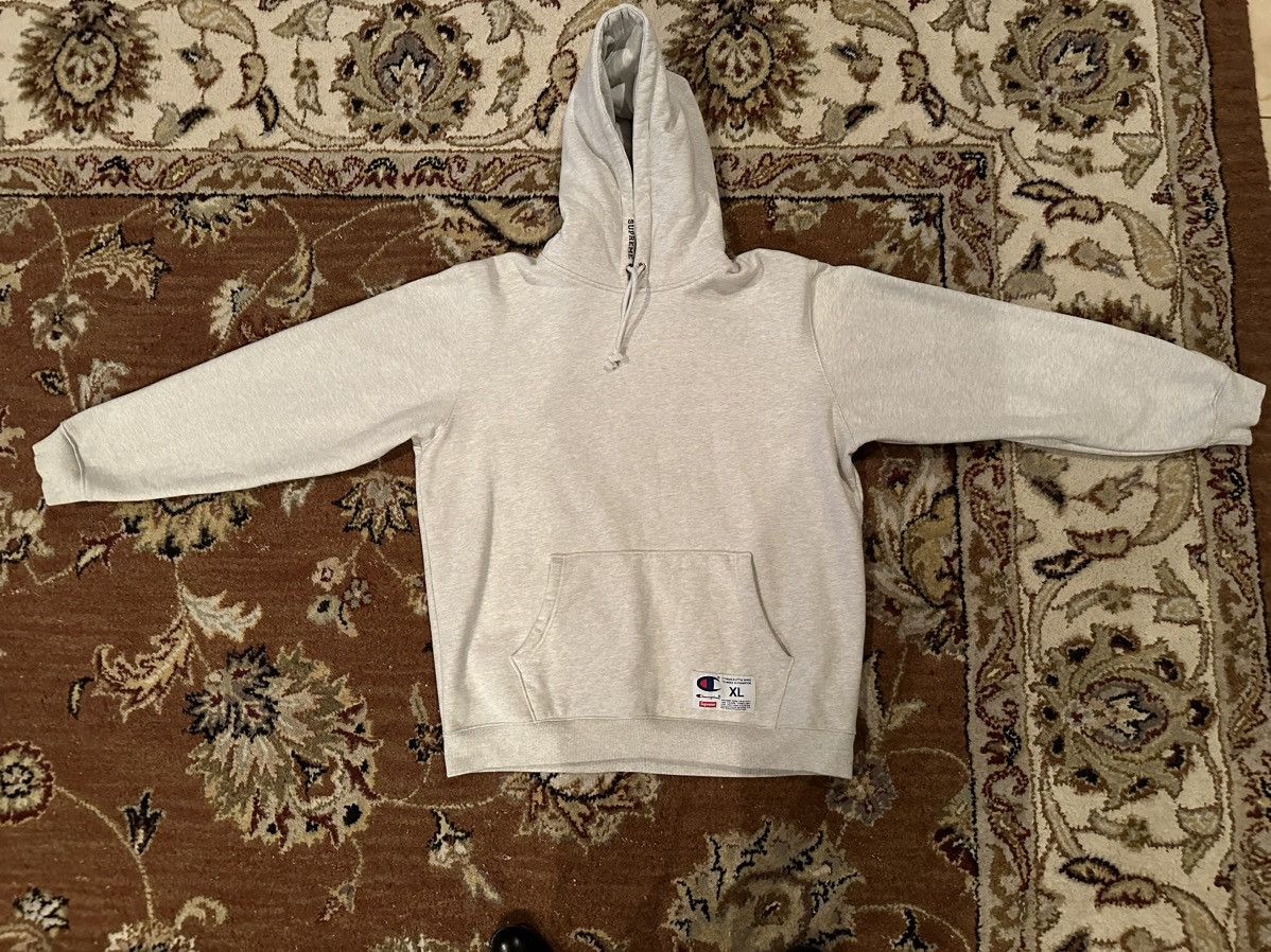 Champion × Supreme Supreme Champion Hoodie Size US XL / EU 56 / 4 - 1 Thumbnail