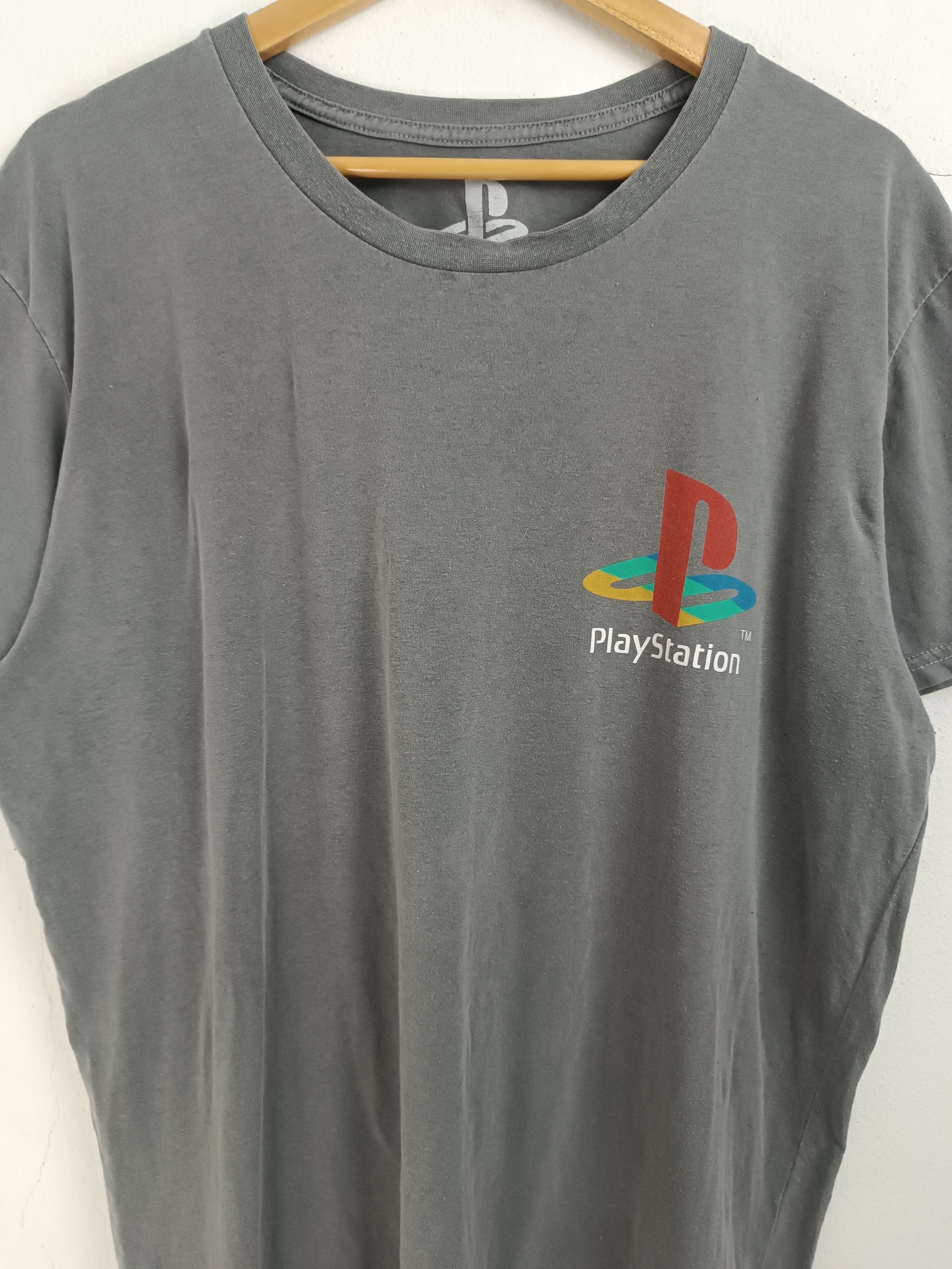 Playstation VINTAGE PLAYSTATION FADED GAMING PS4 PS5 LOGO TEE Size US XL / EU 56 / 4 - 7 Thumbnail