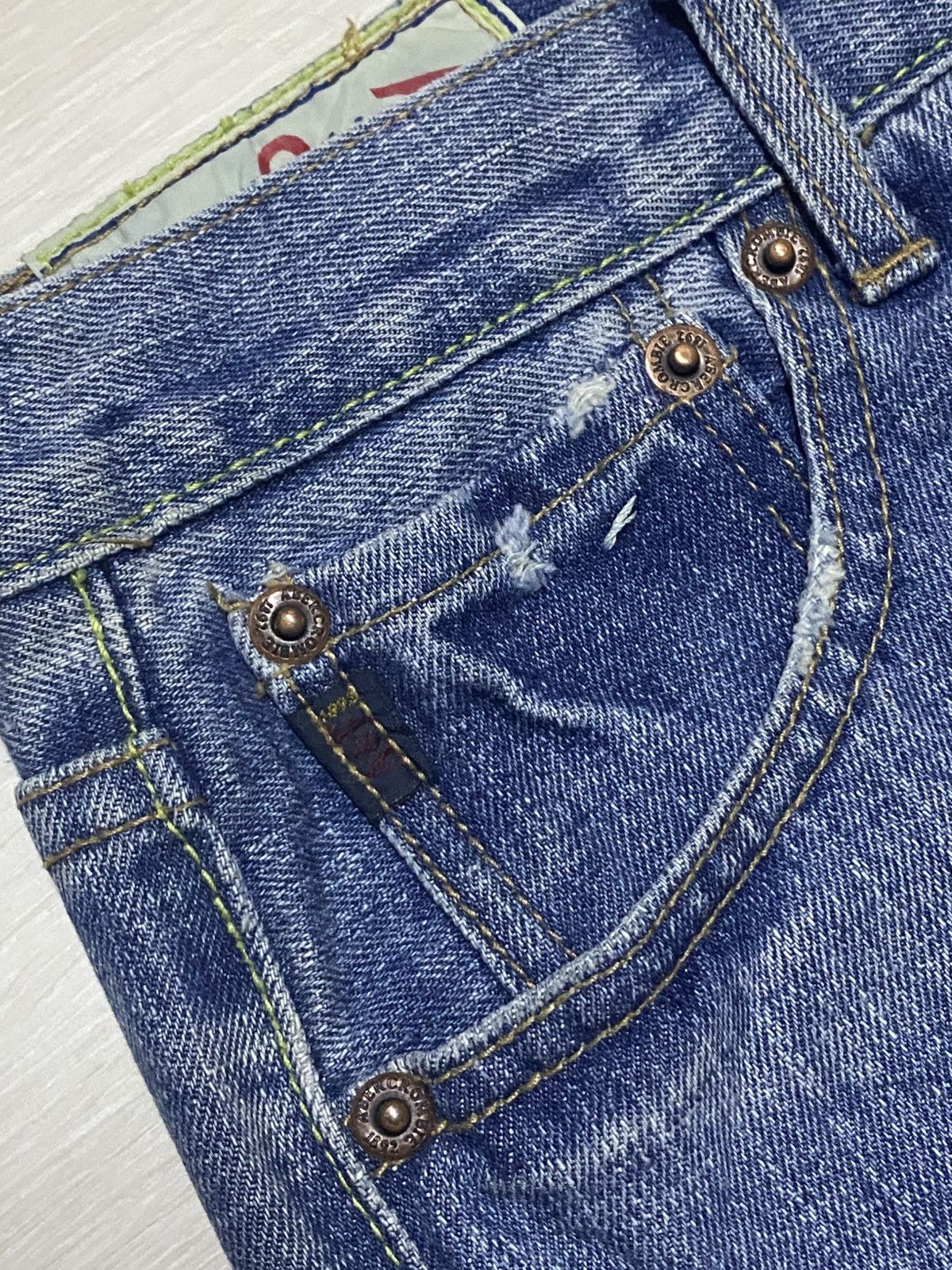 Abercrombie & Fitch Vintage Ambercrombie & Fitch Blue Wash Distressed Loose Jean Size US 31 - 9 Thumbnail