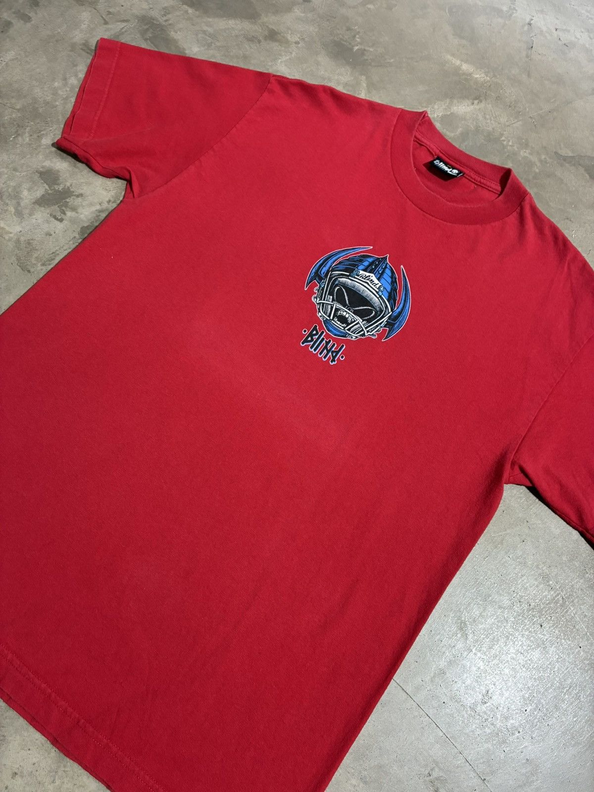 Blind Skateboards Vintage Blind Rudy Johnson Red Skate T Shirt L Made in USA Size US L / EU 52-54 / 3 - 8 Thumbnail