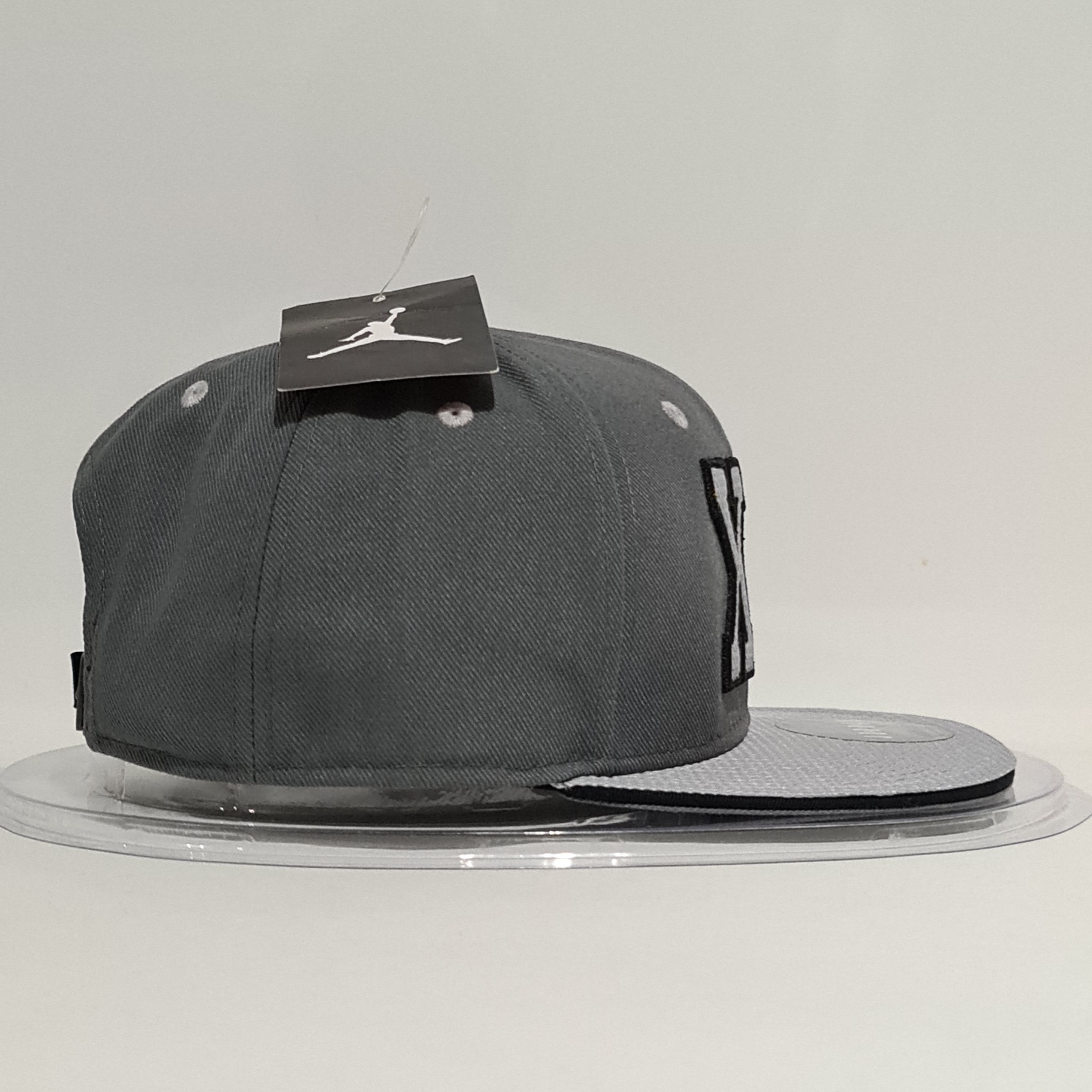 Jordan Brand Jordan Cap Snapback 'Air Jordan XIII' Grey Size ONE SIZE - 4 Thumbnail