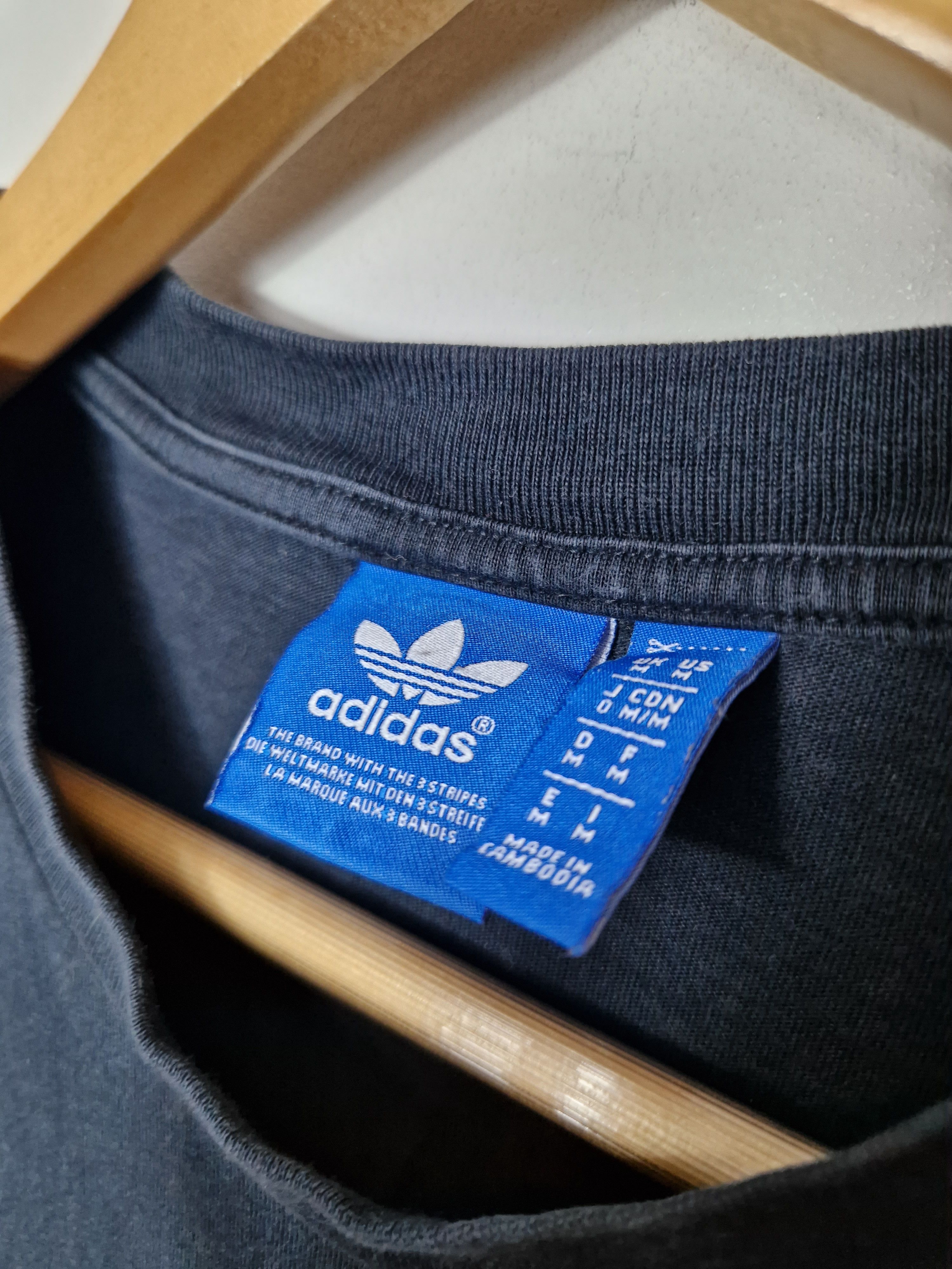 Adidas Adidas tee Size US S / EU 44-46 / 1 - 3 Thumbnail