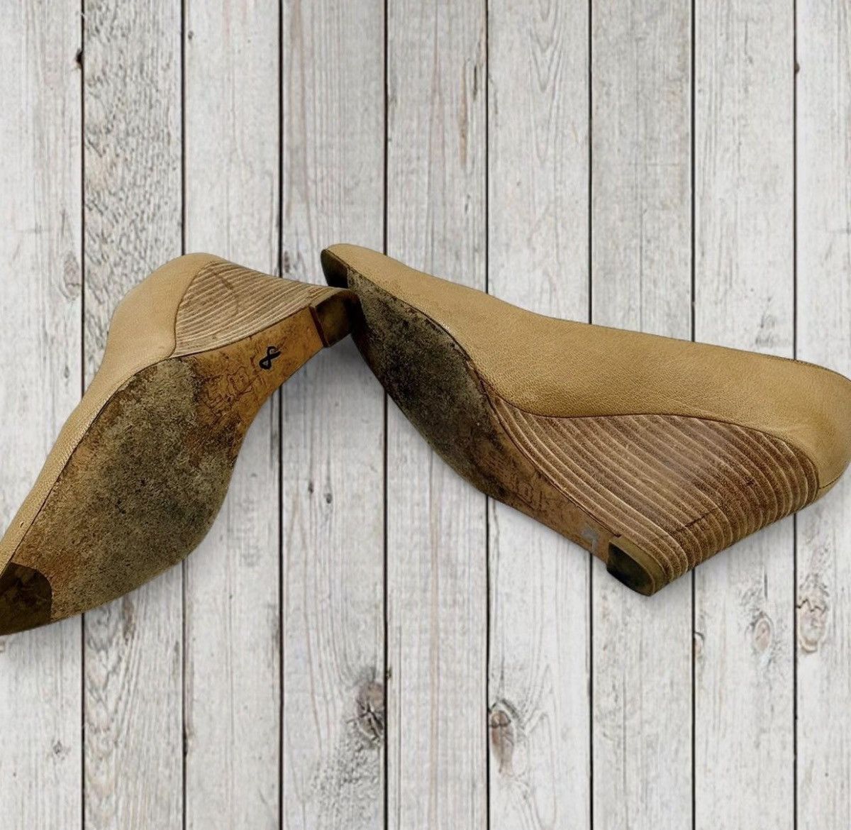 Stuart Weitzman Stuart Weitzman Tan Pebbled Leather Wedge Pumps | Size: 9M Size US 9 / IT 39 - 7 Thumbnail