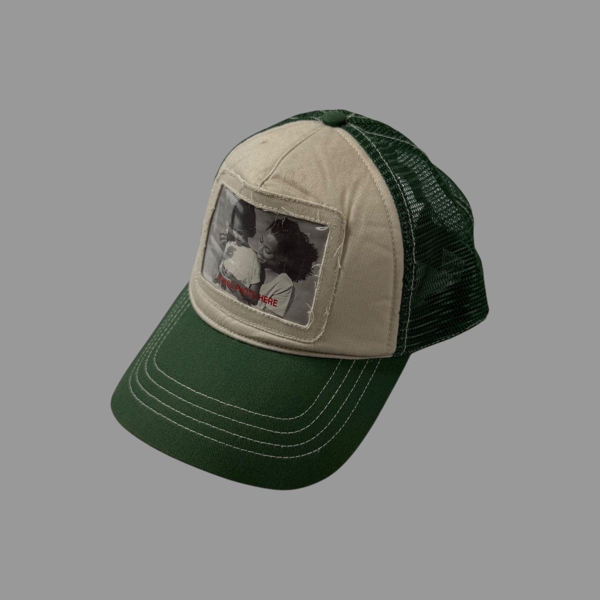 Vintage Vintage photograph trucker hat Size ONE SIZE - 1 Thumbnail