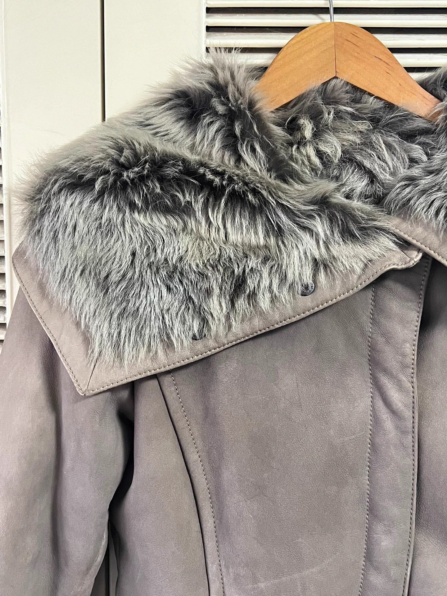 Max Mara Max Mara Short Fur Collar Fall/Winter Coat 38 Size S / US 4 / IT 40 - 4 Thumbnail