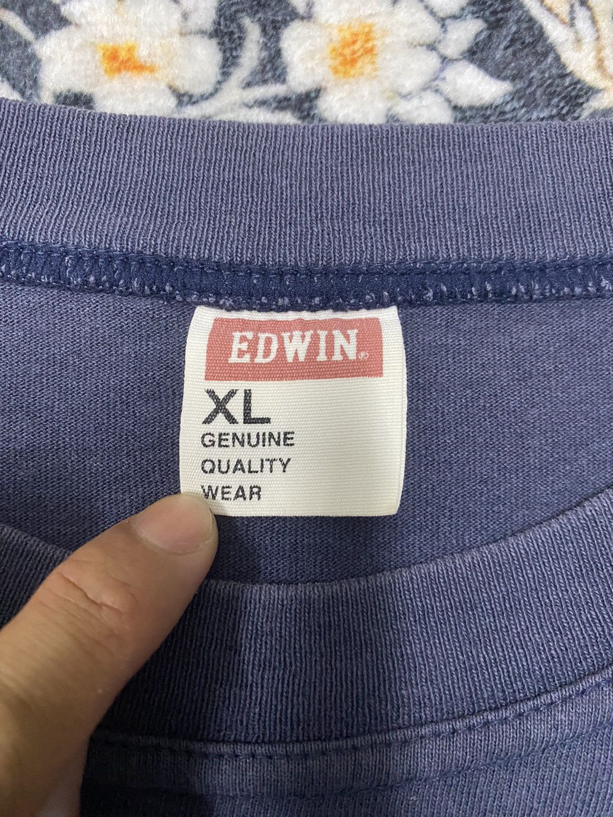 Edwin × Vintage VINTAGE INTERNATIONAL EDWIN RARE TEE Size US XL / EU 56 / 4 - 5 Thumbnail