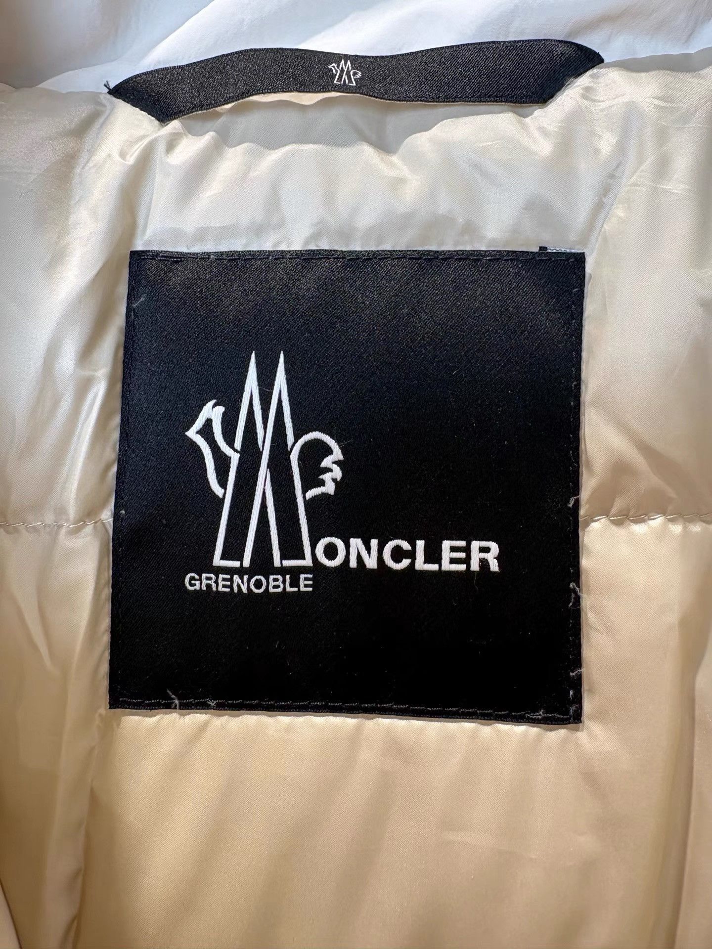 Moncler Moncler Nimba 2025 New Goose Down Jacket K36 Size US L / EU 52-54 / 3 - 3 Thumbnail