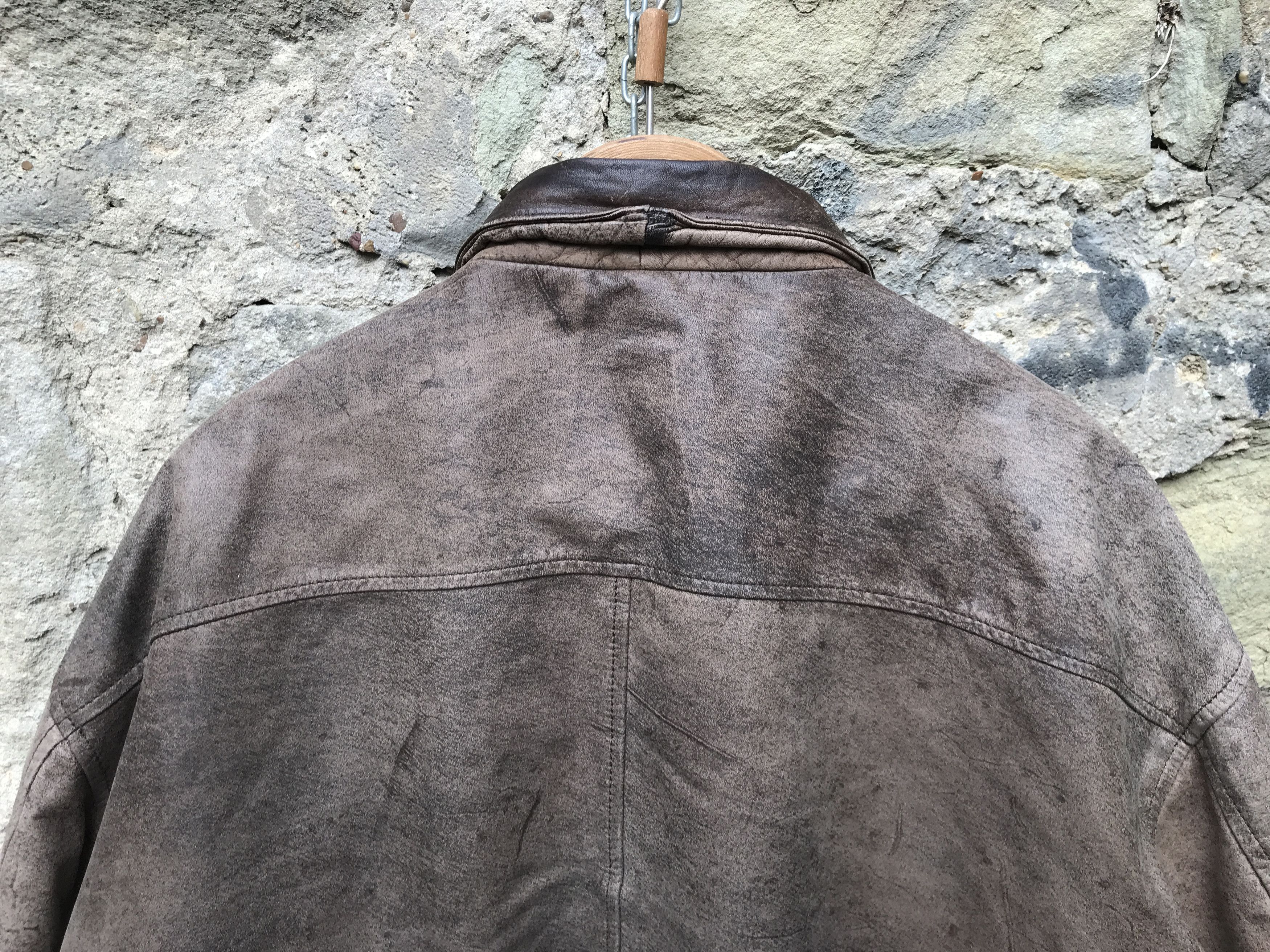 Vintage Vintage 90s Oversized Brown Distressed Leather Jacket Size US XXL / EU 58 / 5 - 8 Thumbnail