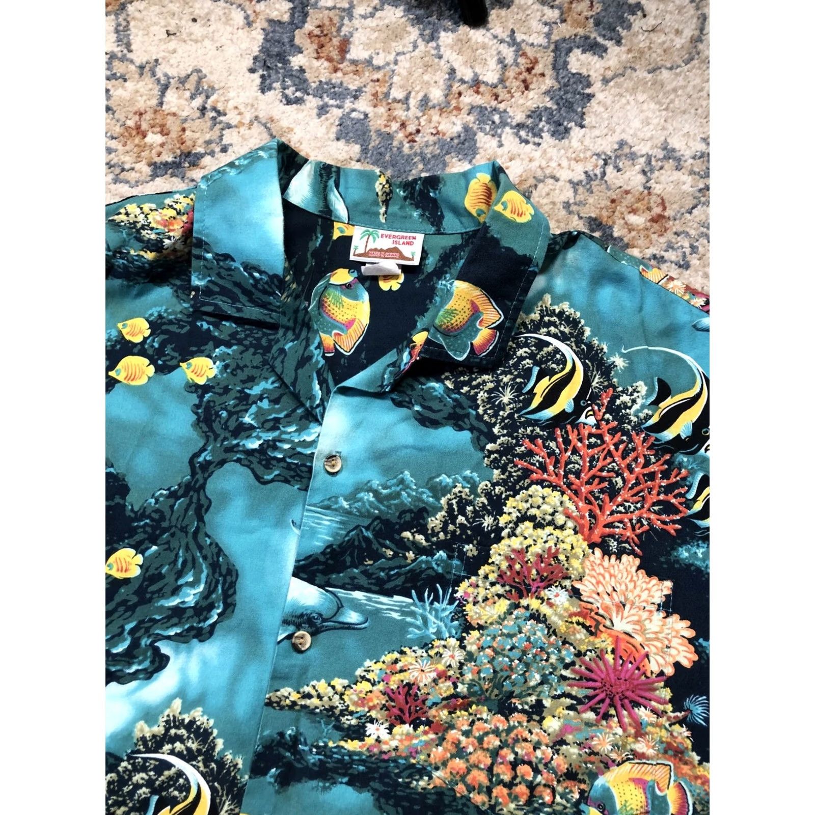 Evergreen Evergreen Island Hawaiian Shirt Mens Large Ocean Fish Coral Dolphin Tropical Size US L / EU 52-54 / 3 - 6 Thumbnail