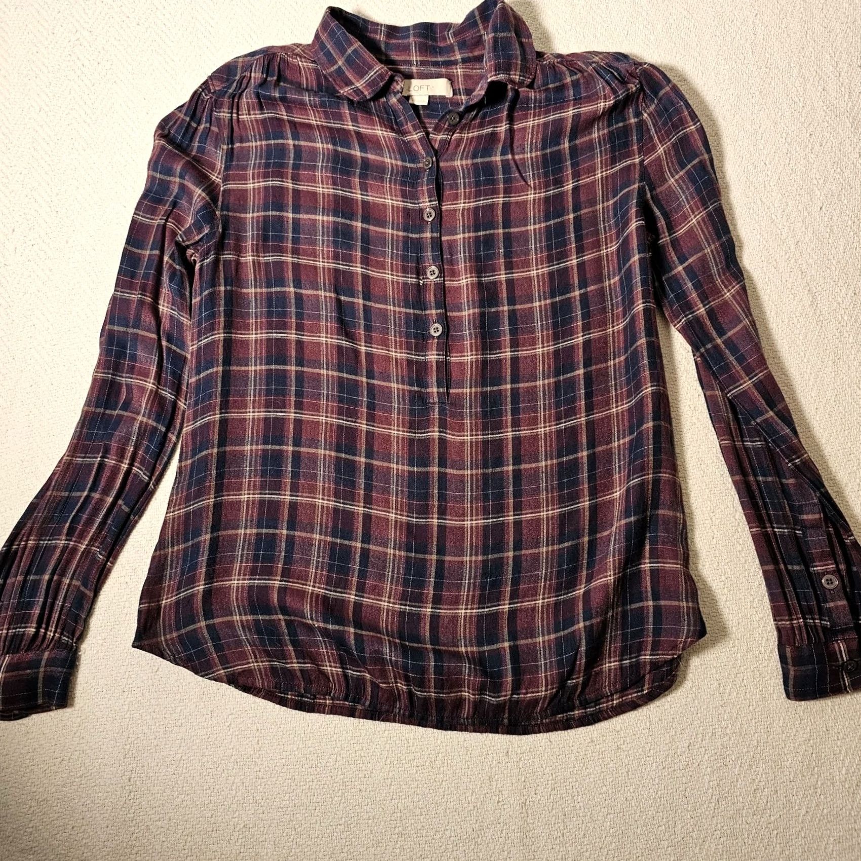 Loft Loft Blouse Shirt Tunic Long Sleeve Purple Plaid Button 1/2 Zip? Wait: No zip. Use pullover closure. Size M / US 6-8 / IT 42-44 - 5 Thumbnail