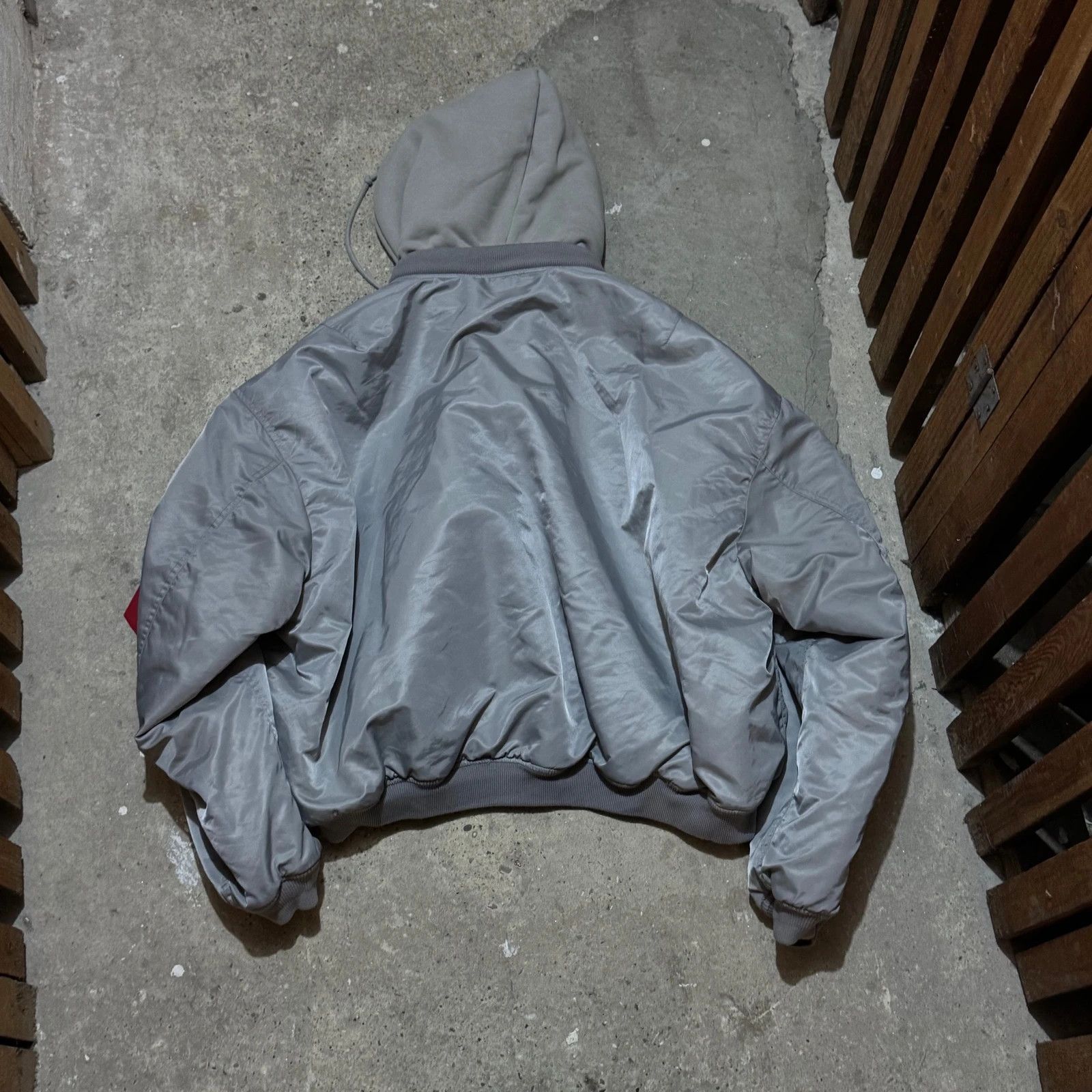 Alpha Industries × Vetements A/W 18 Vetements Alpha industries reversible oversizedbomber Size US XS / EU 42 / 0 - 19 Thumbnail