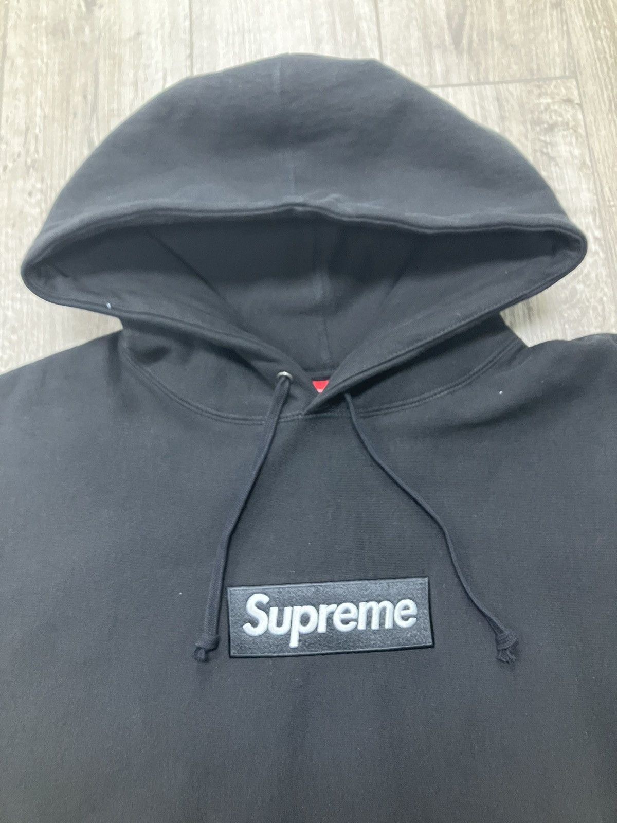 Supreme Supreme Box Logo Hoodie FW23 Size L | Grailed