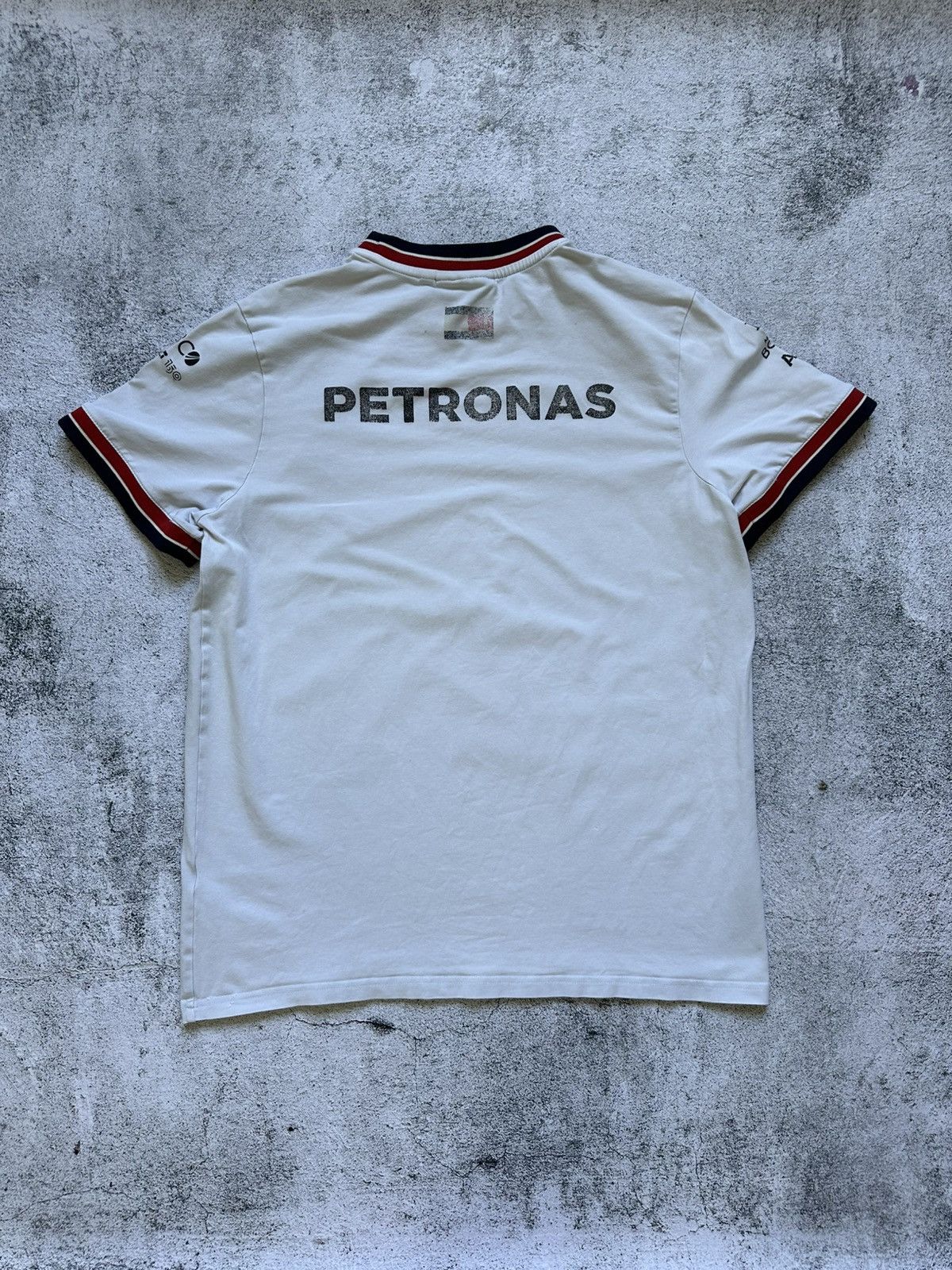 Mercedes-Benz Vintage Petronas AMG Mercedes-Benz Formula 1 T-shirt Racing Size US L / EU 52-54 / 3 - 3 Thumbnail
