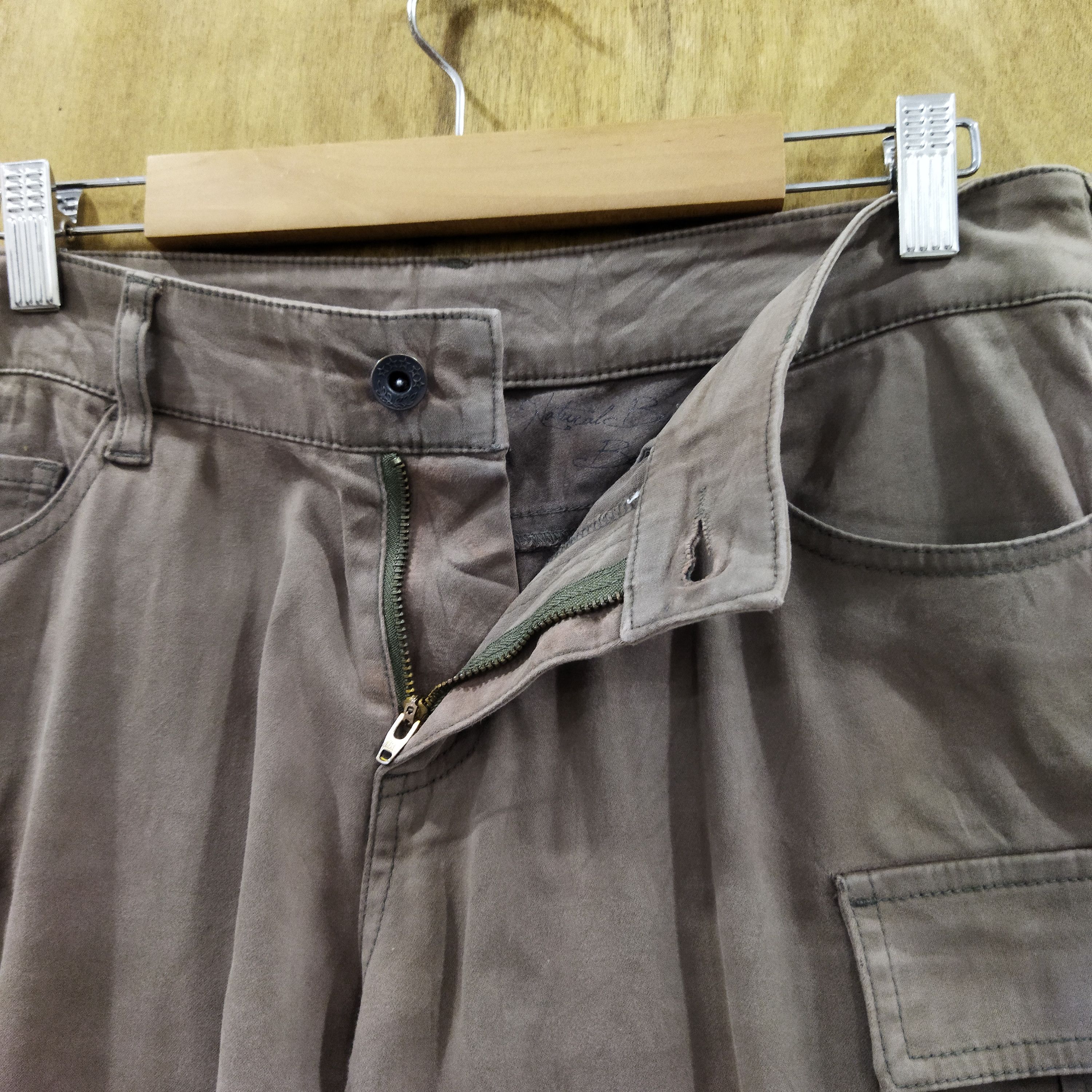 Japanese Brand NATURAL BEAUTY BROWN CARGO PANTS Size US 32 / EU 48 - 6 Thumbnail
