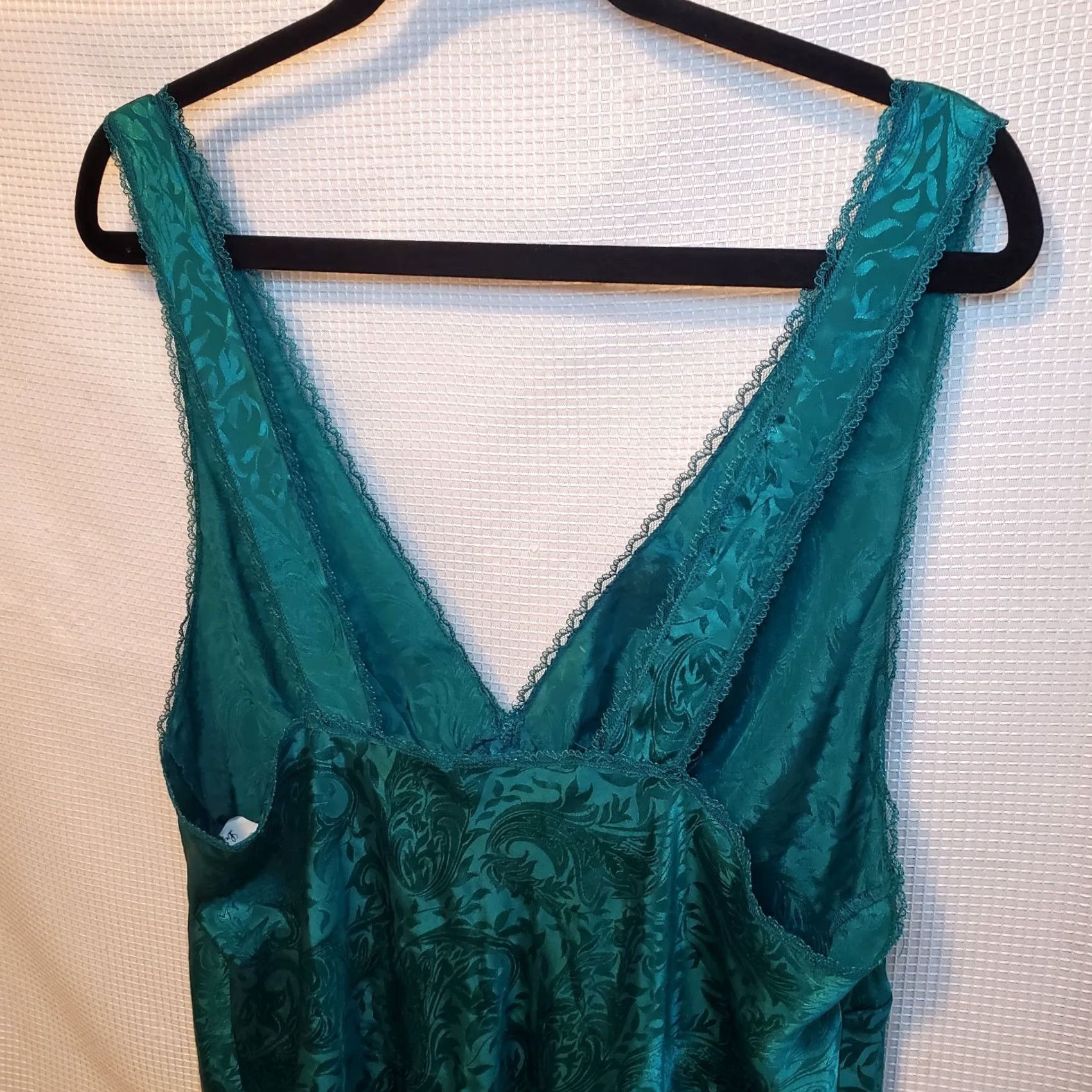Vintage VINTAGE L A II Maxi Dress Women 1X Green Floral Lace Handkerchief Hem V-Neck Sleeveless Pullover Party/Cocktail - Plus Size Women Size XL / US 12-14 / IT 48-50 - 6 Thumbnail