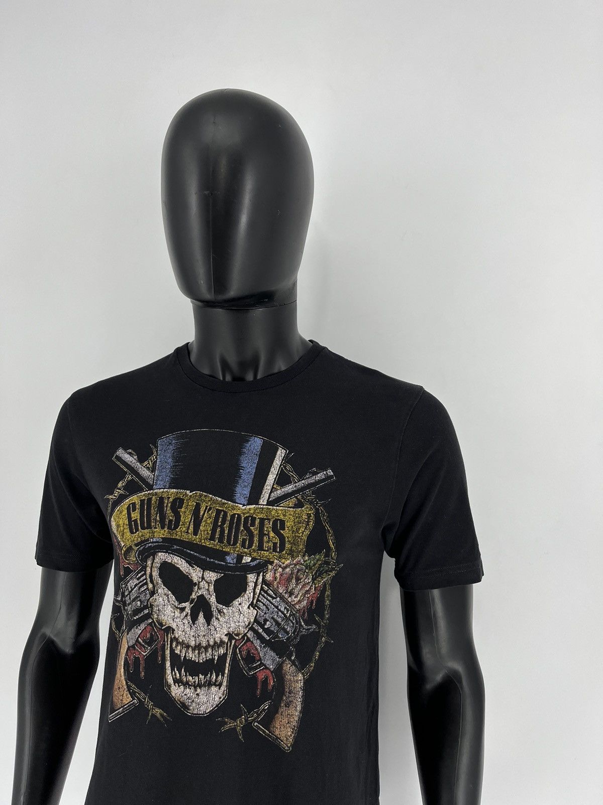 Band Tees Vintage Y2K Guns And Roses tee Band Rock Metal streetwear Size US S / EU 44-46 / 1 - 4 Thumbnail