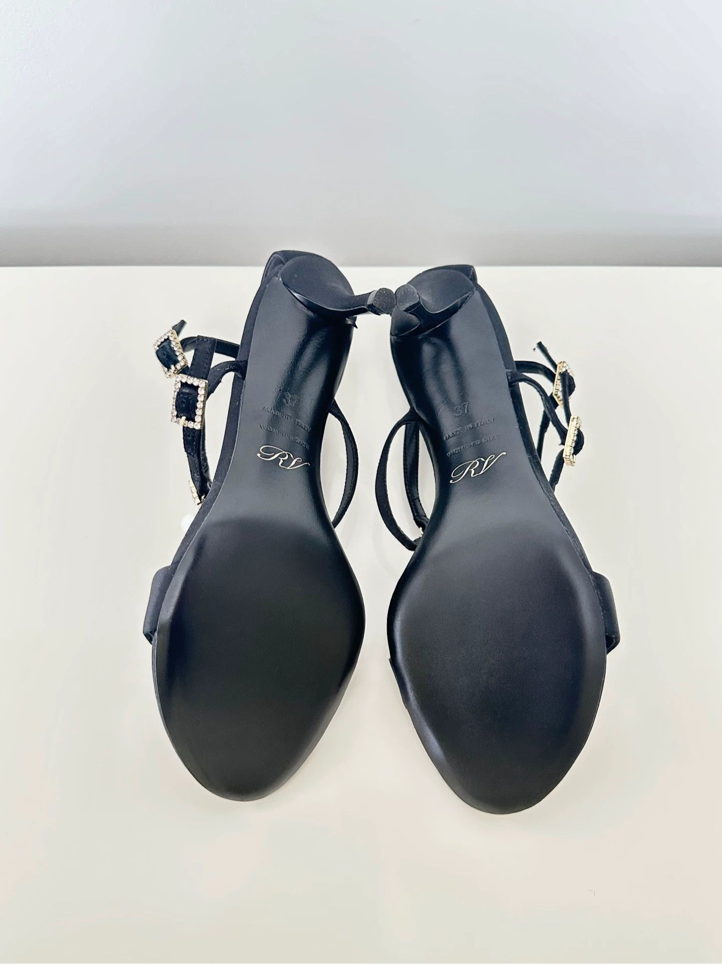 Roger Vivier RV Buckle Satin Crystal Pearl Black Sandal 37 Size US 6 / IT 36 - 8 Thumbnail
