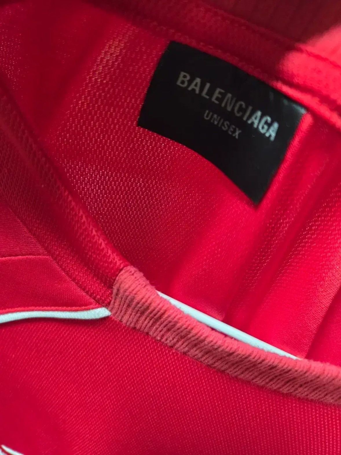 Balenciaga Balenciaga Milano Football Jersey RED Size US L / EU 52-54 / 3 - 5 Thumbnail