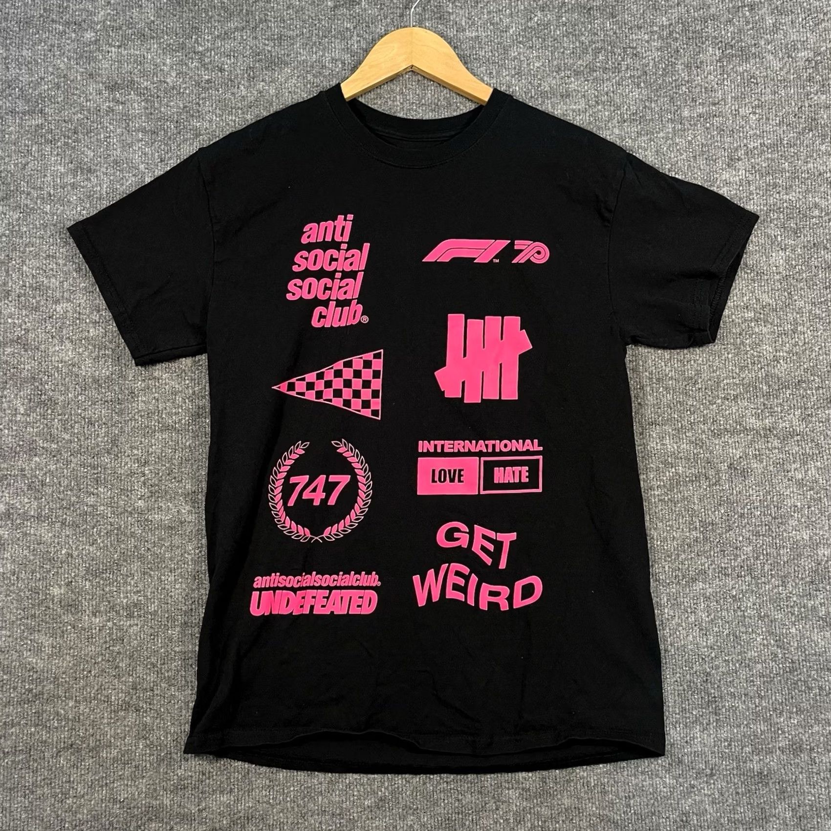 Anti Social Social Club Anti Social Social Club x Undefeated Formula 1 F1 Black Mens Medium ASSC T-Shirt Size US M / EU 48-50 / 2 - 2 Thumbnail