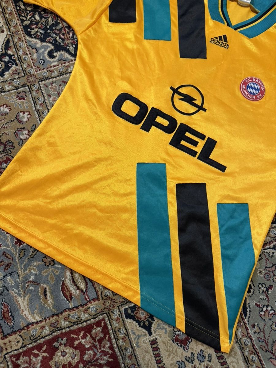Adidas Adidas x Bayern 1993/96 With Number Rare Block Core Y2K Rare Size US L / EU 52-54 / 3 - 5 Thumbnail