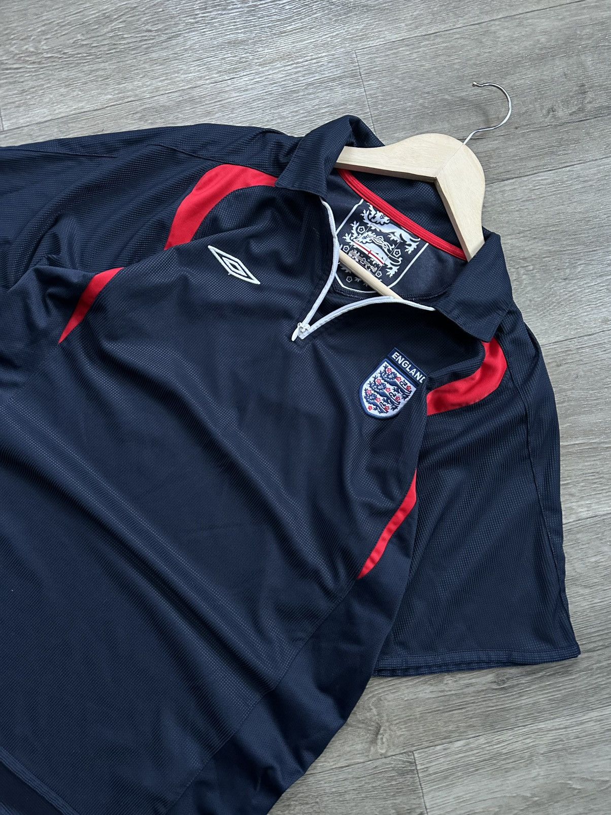 Umbro 🫧 UMBRO TRAINING SHIRT ENGLAND 2005/2006 Size US M / EU 48-50 / 2 - 1 Thumbnail