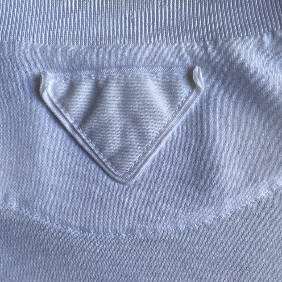 Prada Prada Logo T Shirt Size US S / EU 44-46 / 1 - 3 Thumbnail
