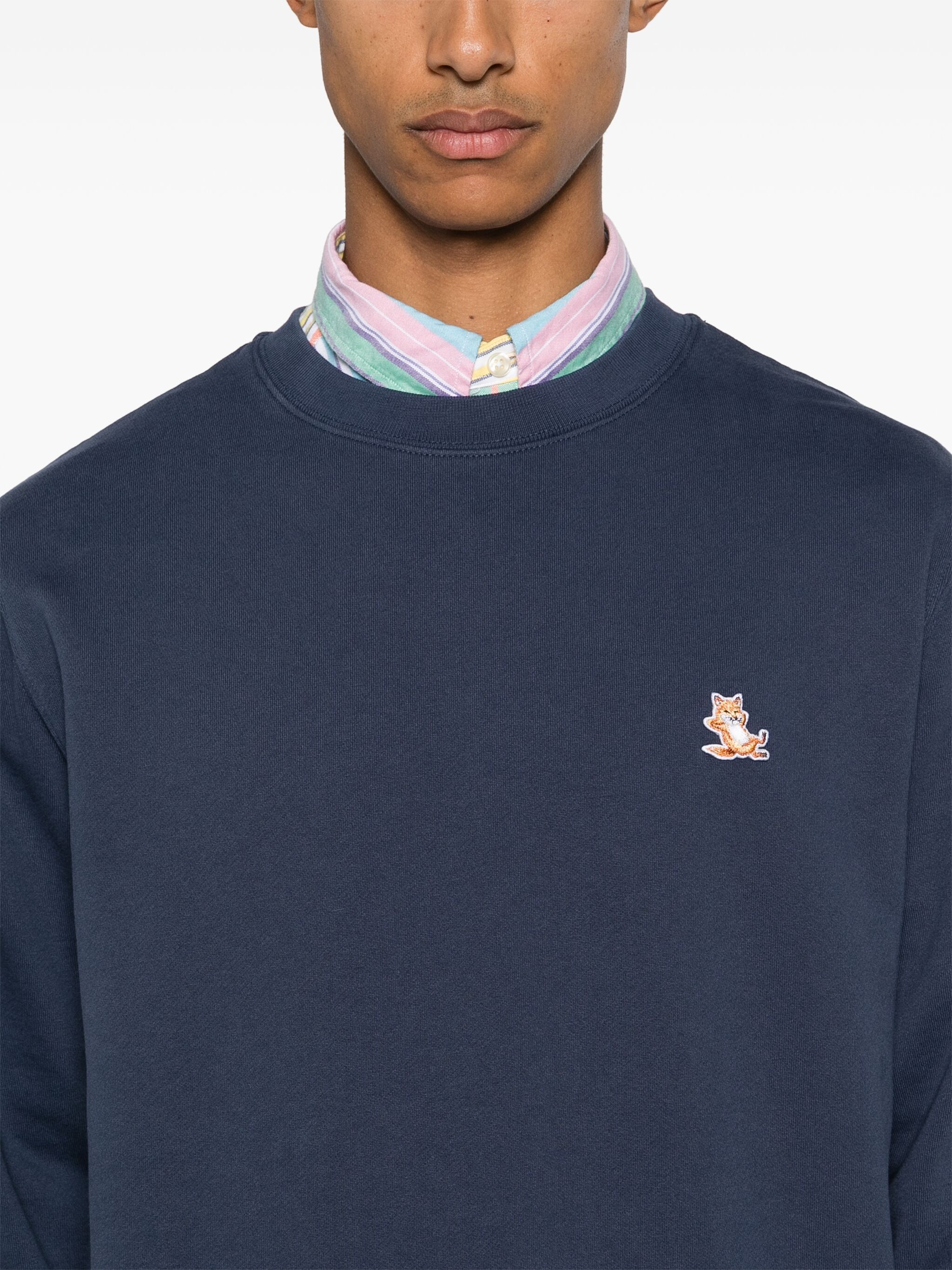Maison Kitsune o1s22i1n1124 Chillax Fox Patch Sweatshirt in Blue Size US S / EU 44-46 / 1 - 5 Thumbnail