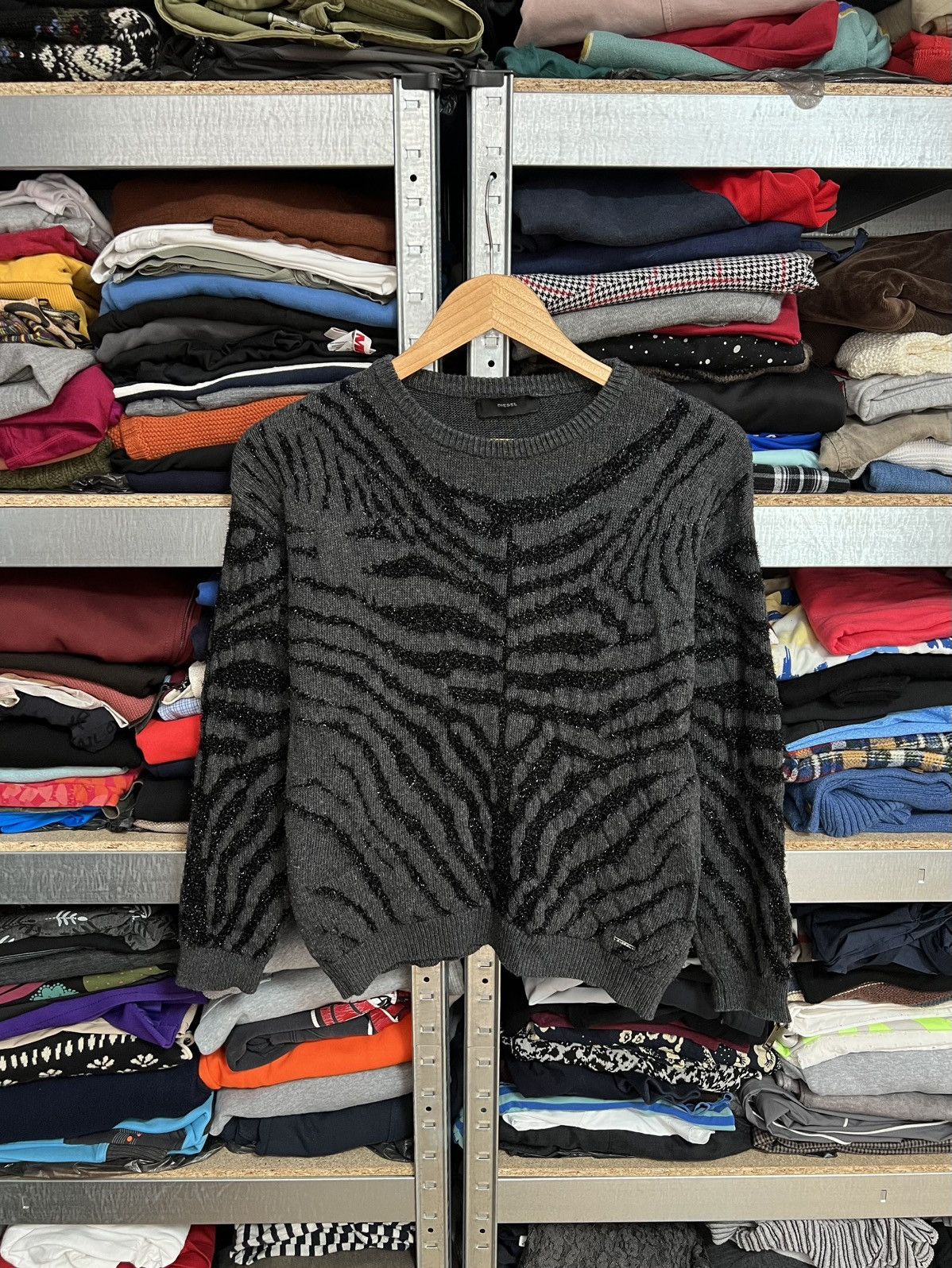 Diesel Women’s Vintage Diesel Shimmered Metal Tiger Knit Sweater XS Size XS / US 0-2 / IT 36-38 - 1 Thumbnail
