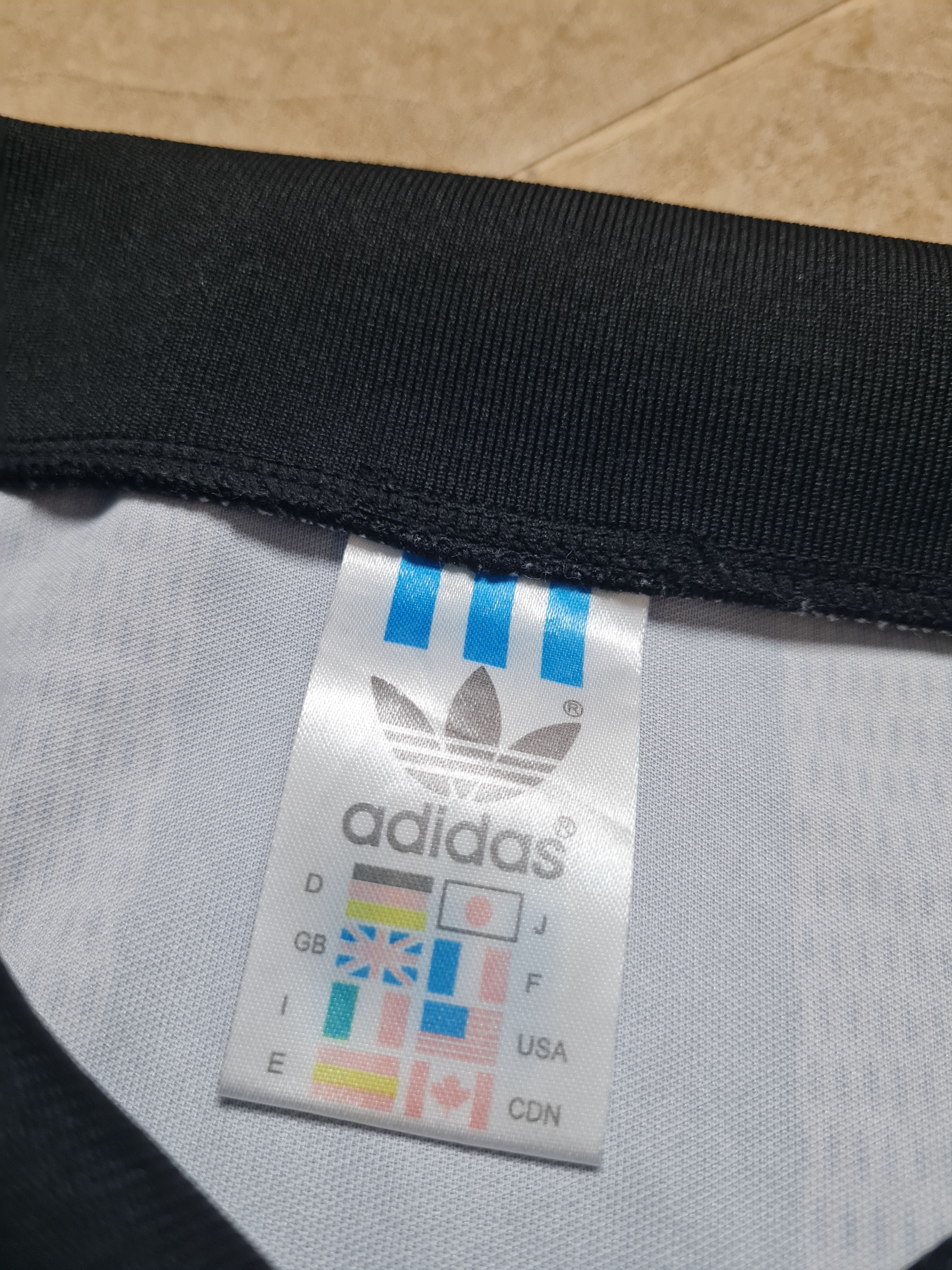 Adidas GLASGOW RANGERS 1994/1995 THIRD SHIRT SOCCER JERSEY ADIDAS L Size US L / EU 52-54 / 3 - 16 Thumbnail