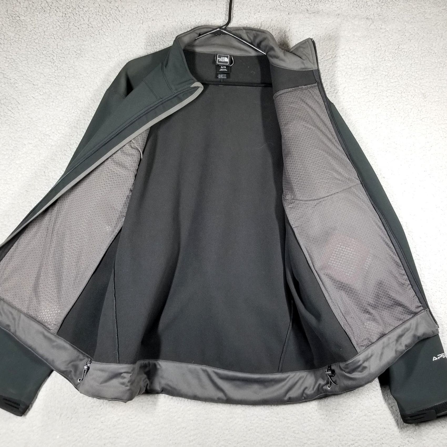 The North Face The North Face Apex Jacket Mens XL Dark Gray Softshell Full Zip Lined Pockets Wind-Resistant Size US XL / EU 56 / 4 - 2 Thumbnail