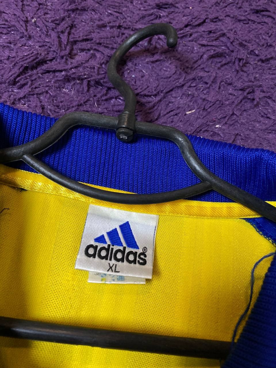 Adidas Vintage Adidas Rare Short Sleeve T-Shirt Size XL Size US XL / EU 56 / 4 - 2 Thumbnail